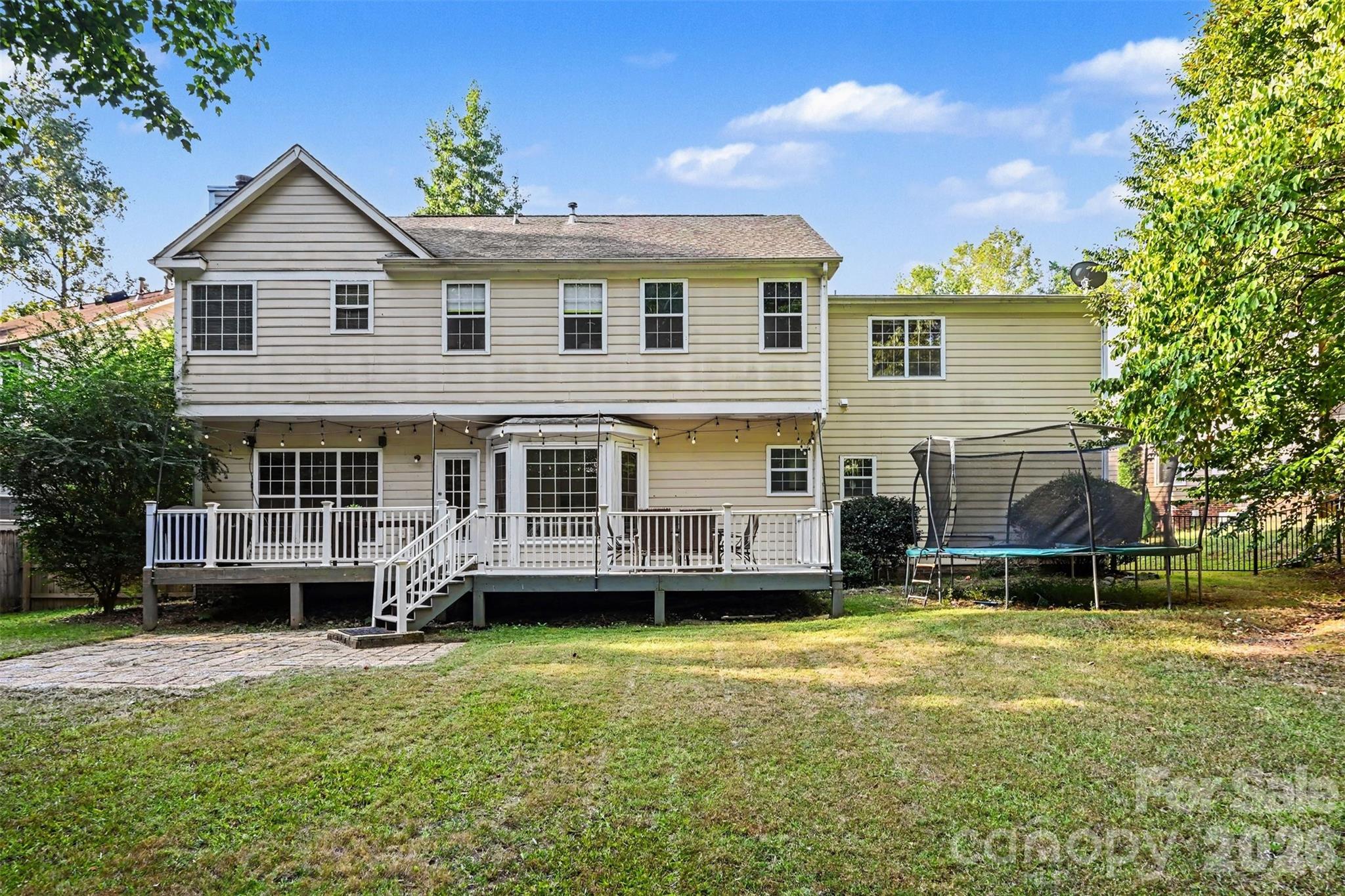 3524 Crescent Knoll Drive Property Photo 32