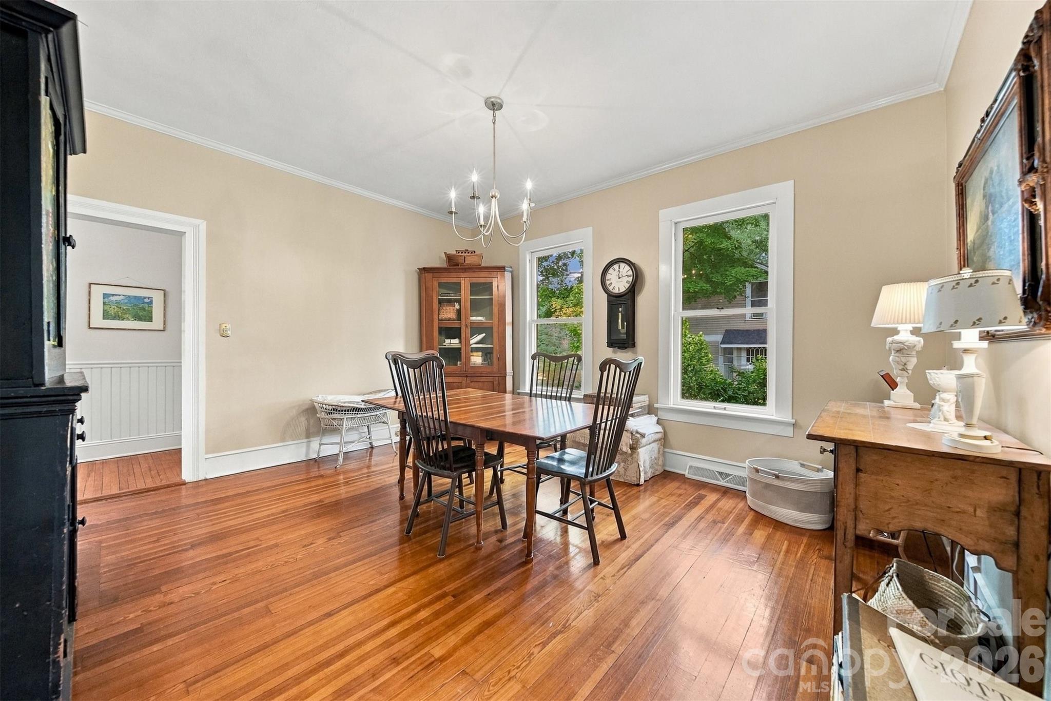 364 6th Street Property Photo 19