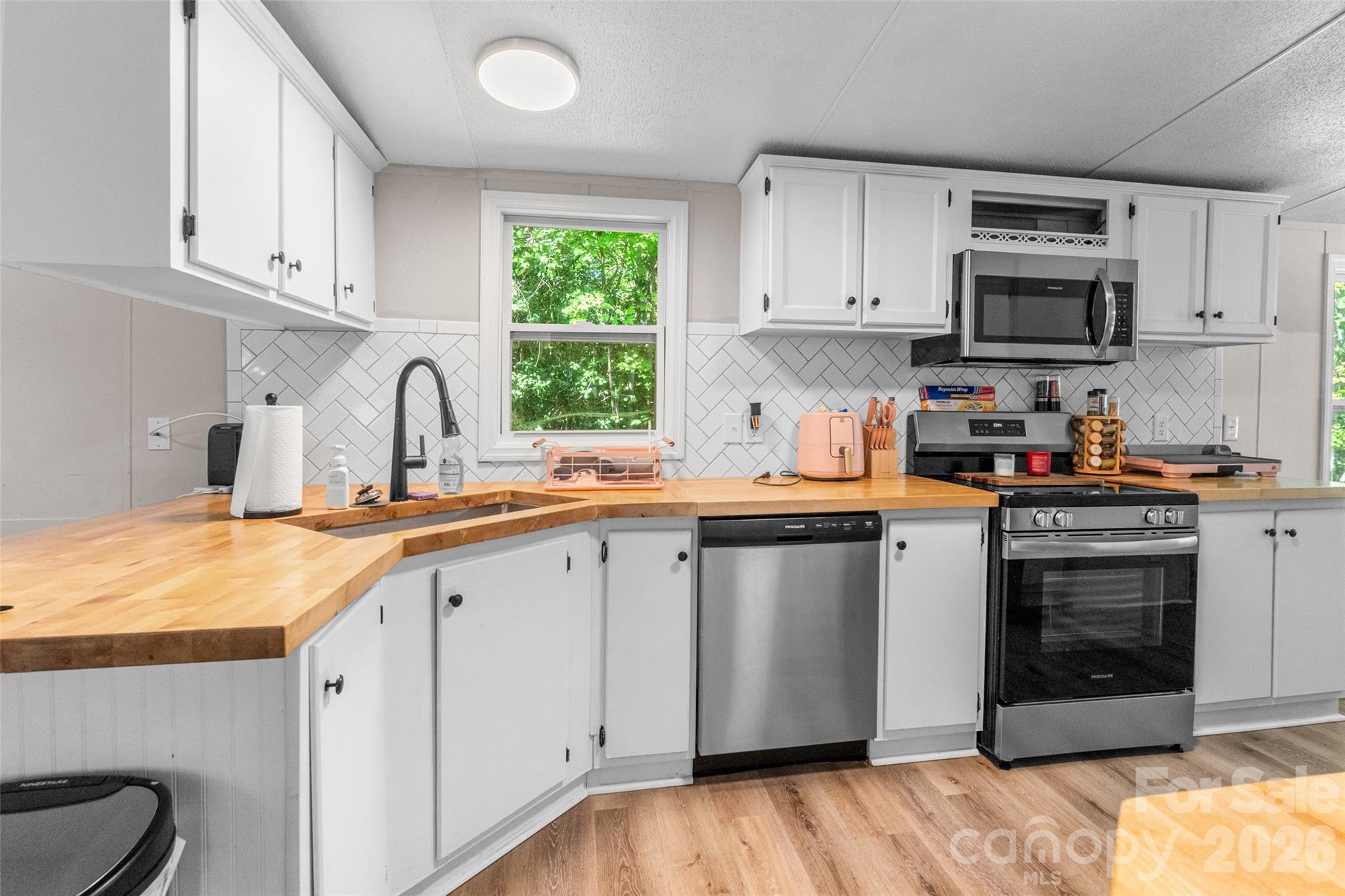 4756 Sierra Drive Property Photo 14