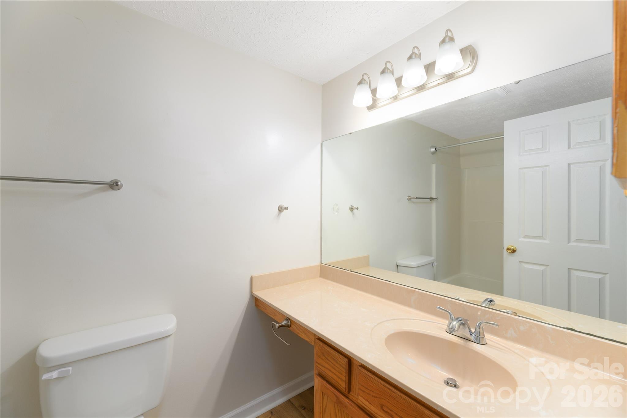 82 Nazarene Way Property Photo 15
