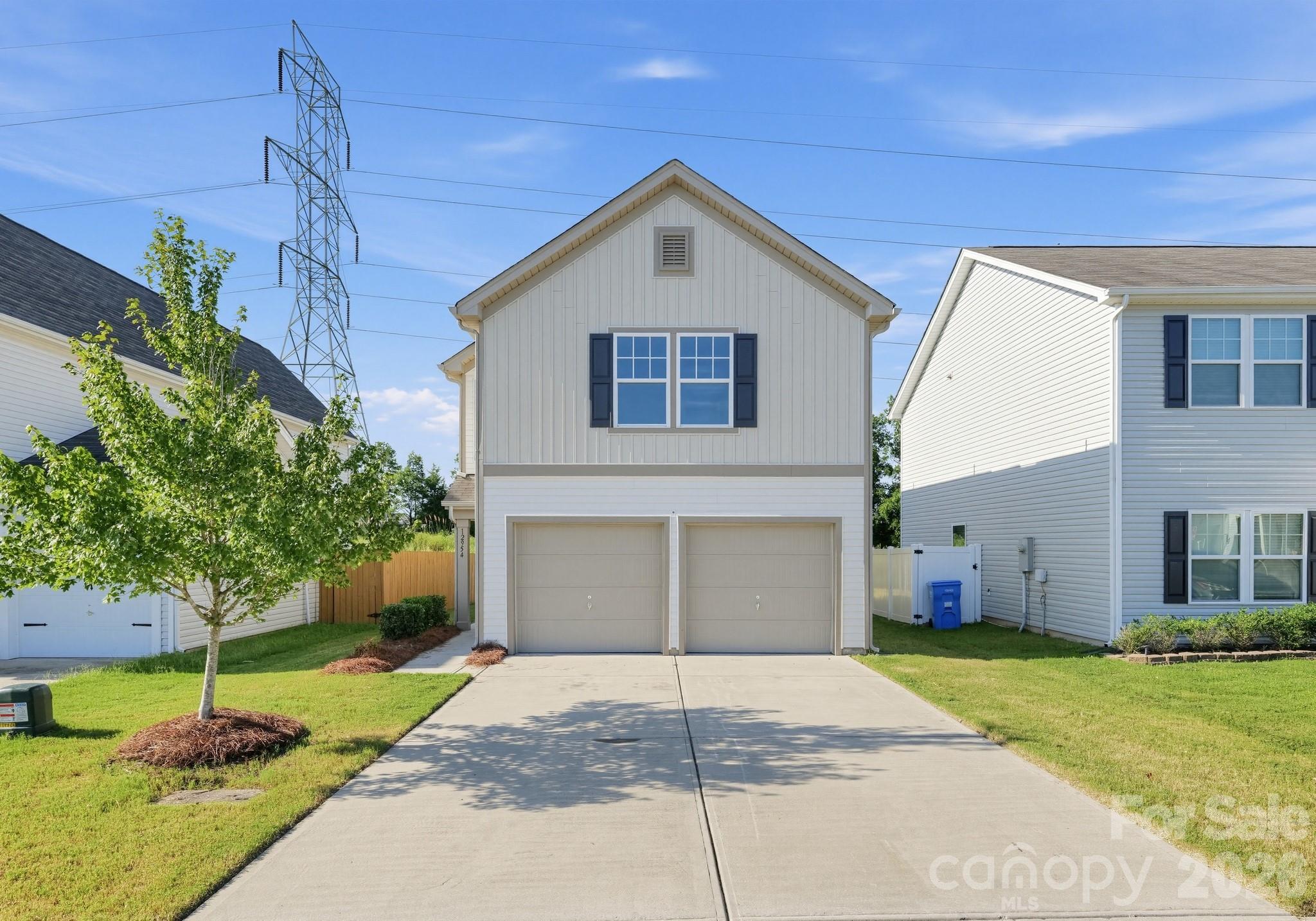 12954 Hill Pine Road Property Photo 1