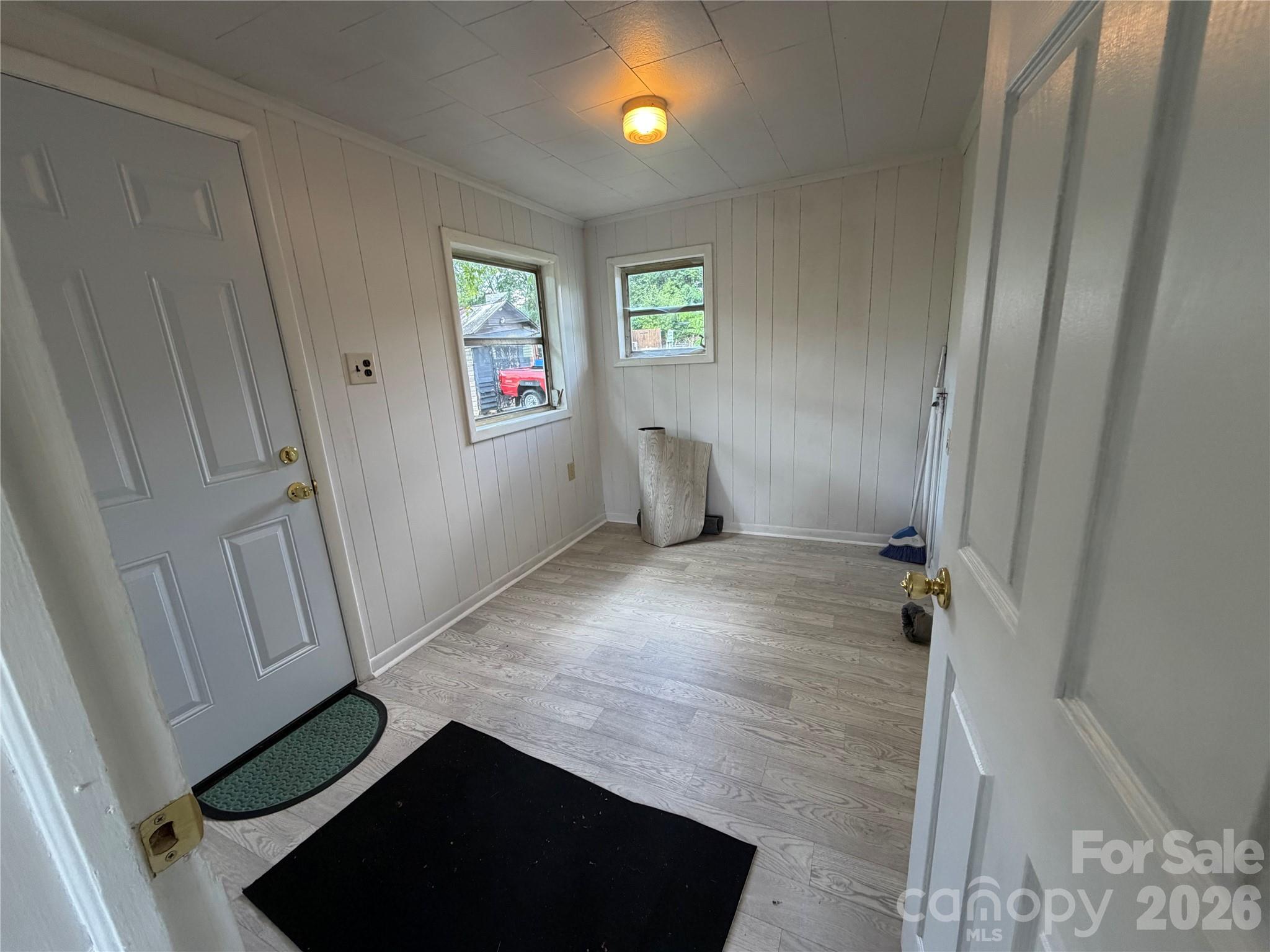 142 26th Street Property Photo 7