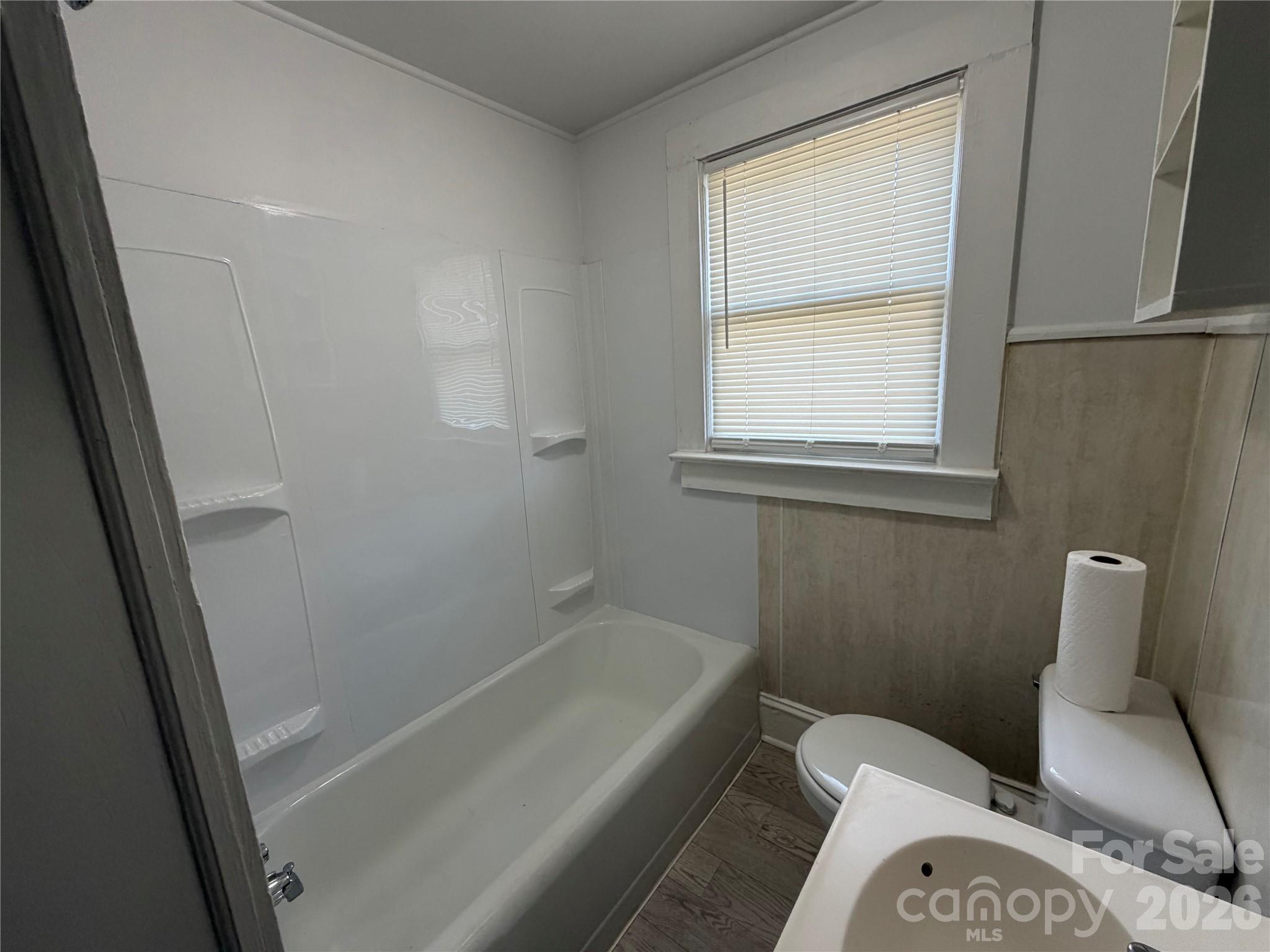 142 26th Street Property Photo 11