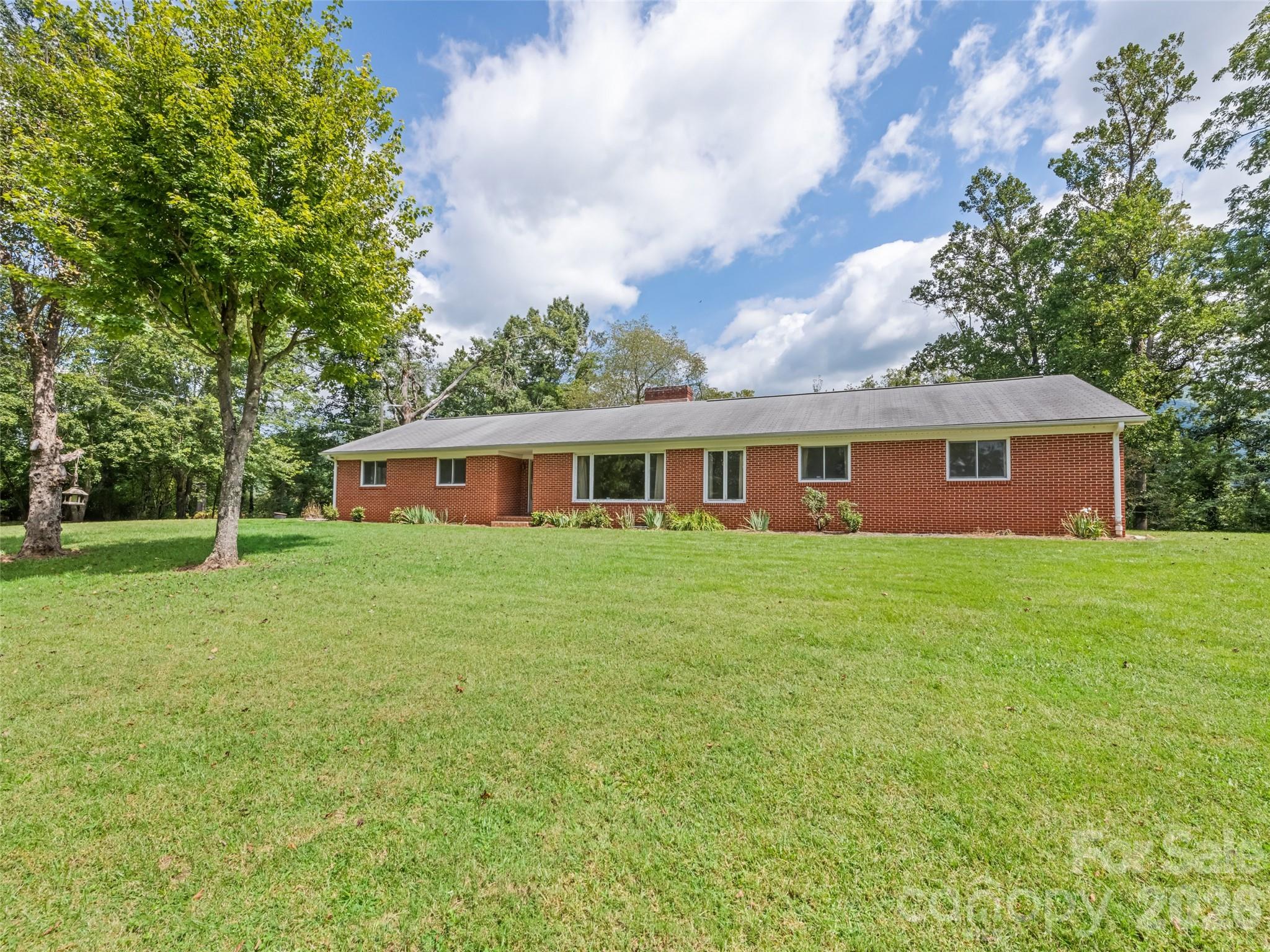 2968 Dutch Cove Road Property Photo 1