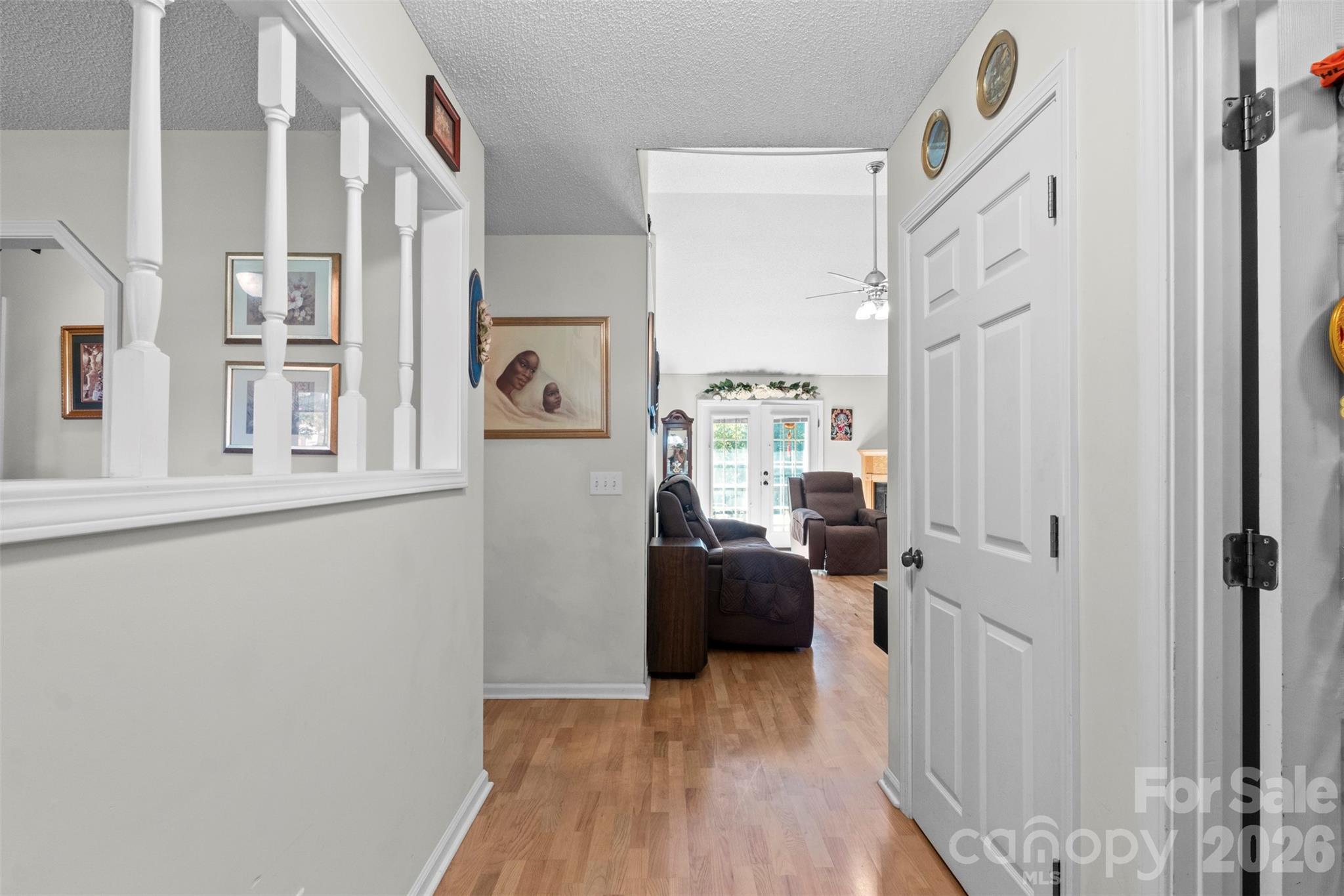 3110 Tamarah Way Property Photo 4