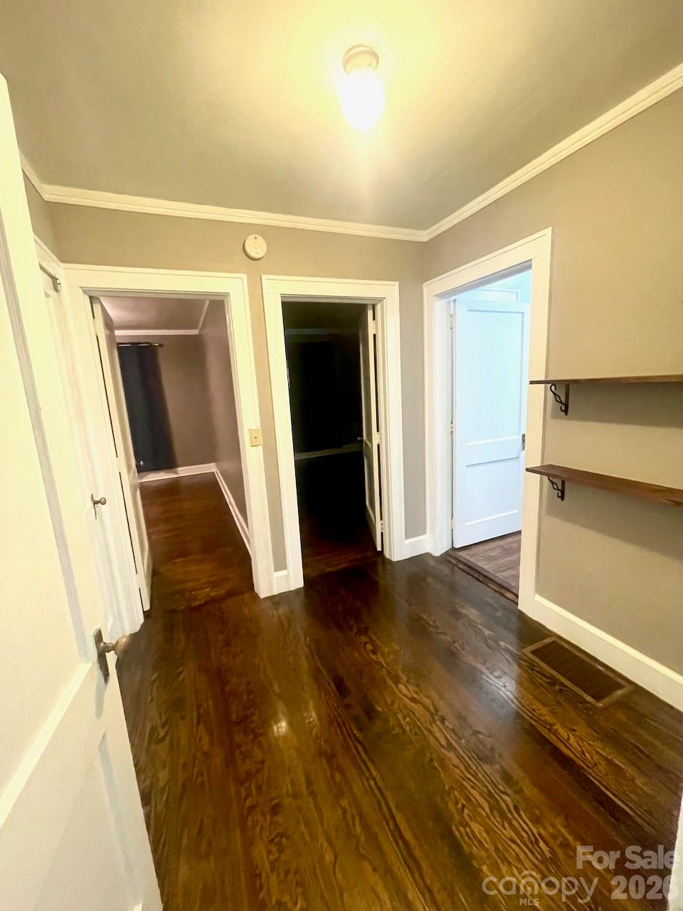 130 School Drive Property Photo 13