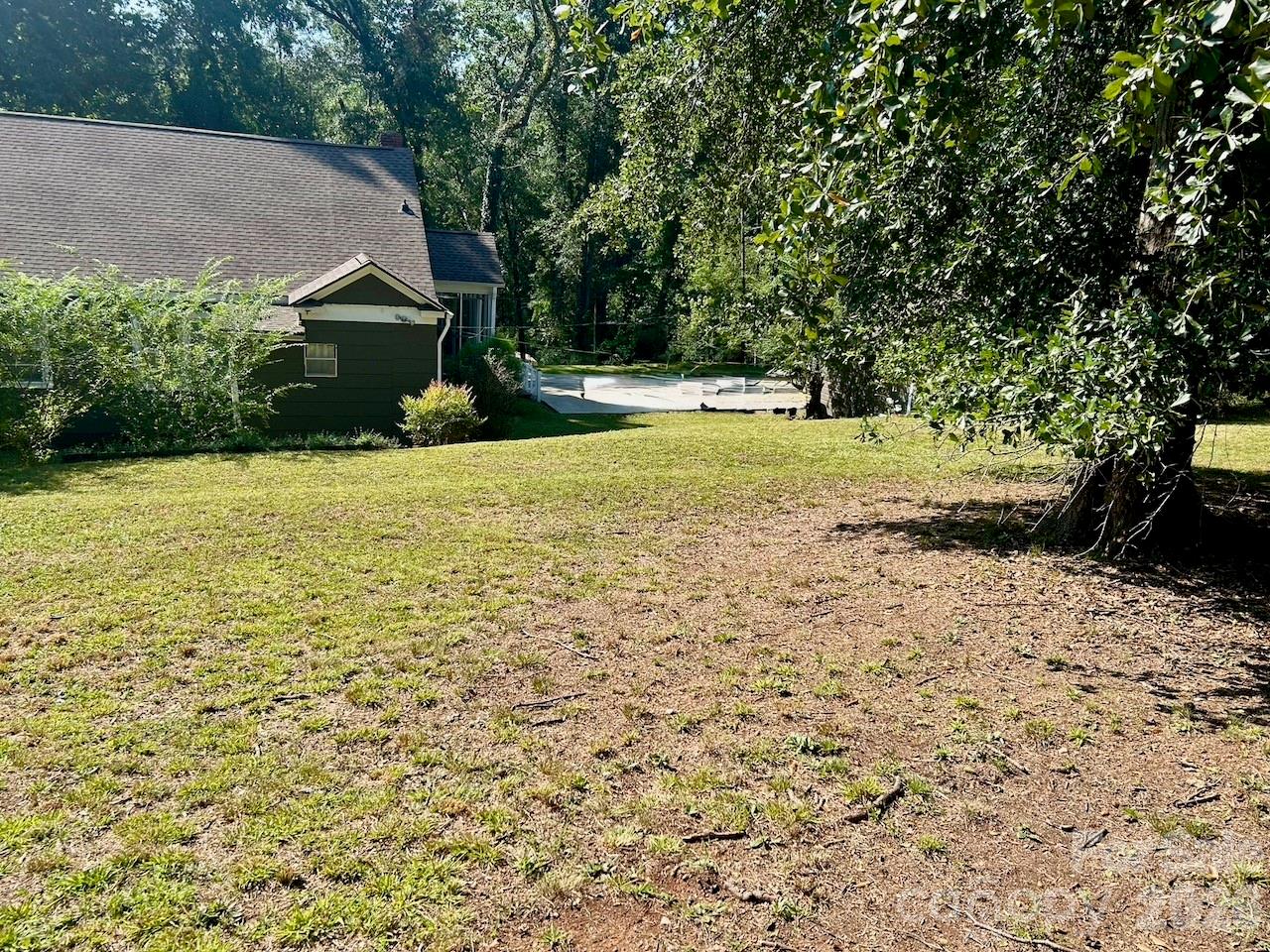 130 School Drive Property Photo 31