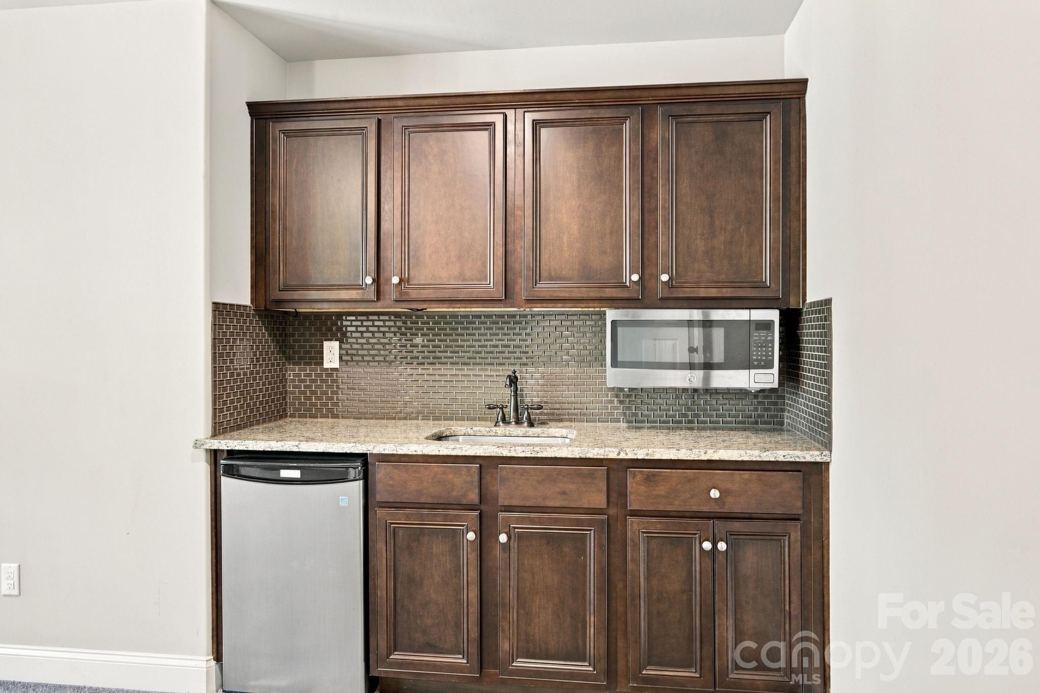 11915 Red Sorrell Lane Property Photo 21