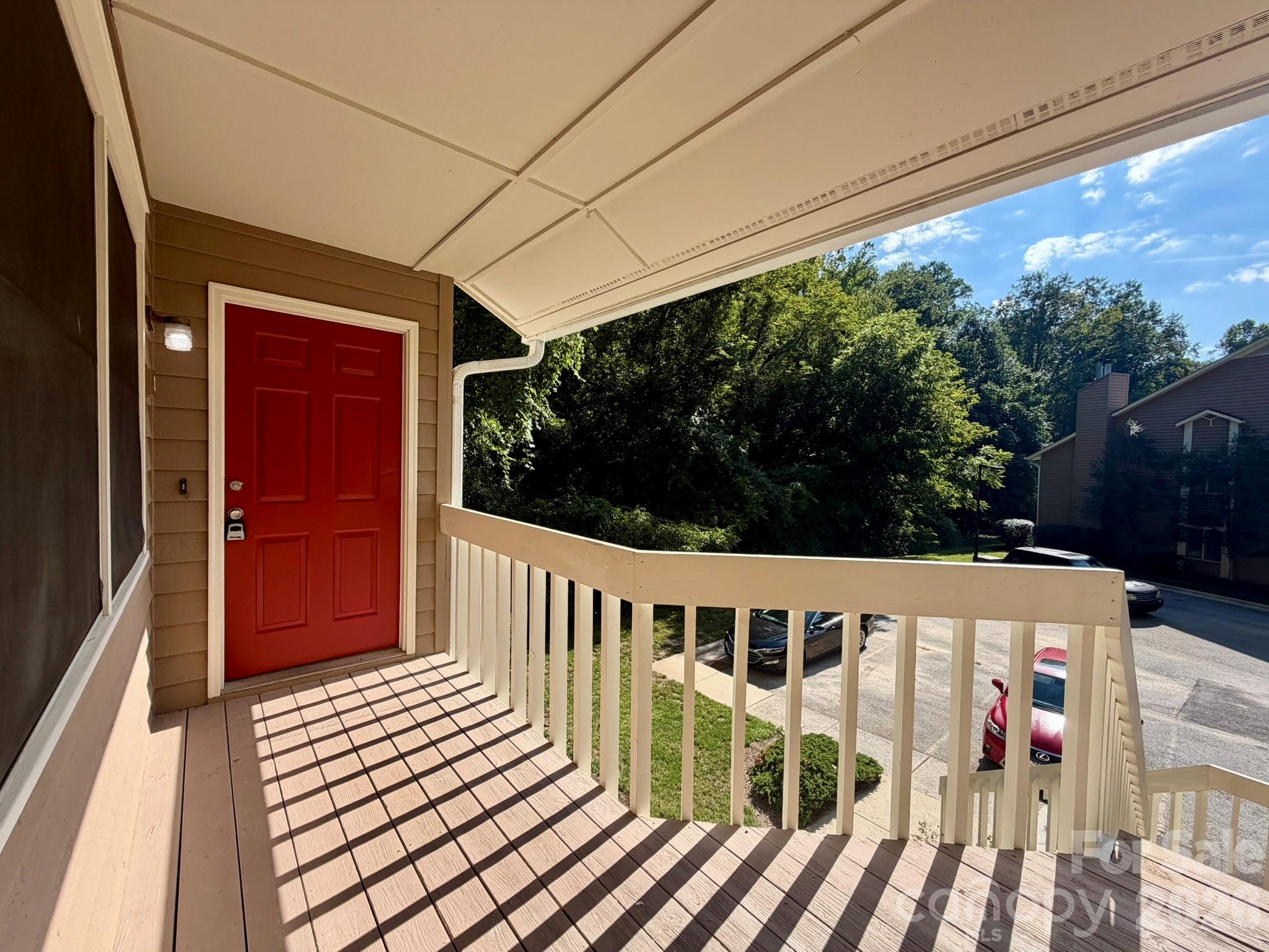 22 Willow Tree Run Property Photo 3