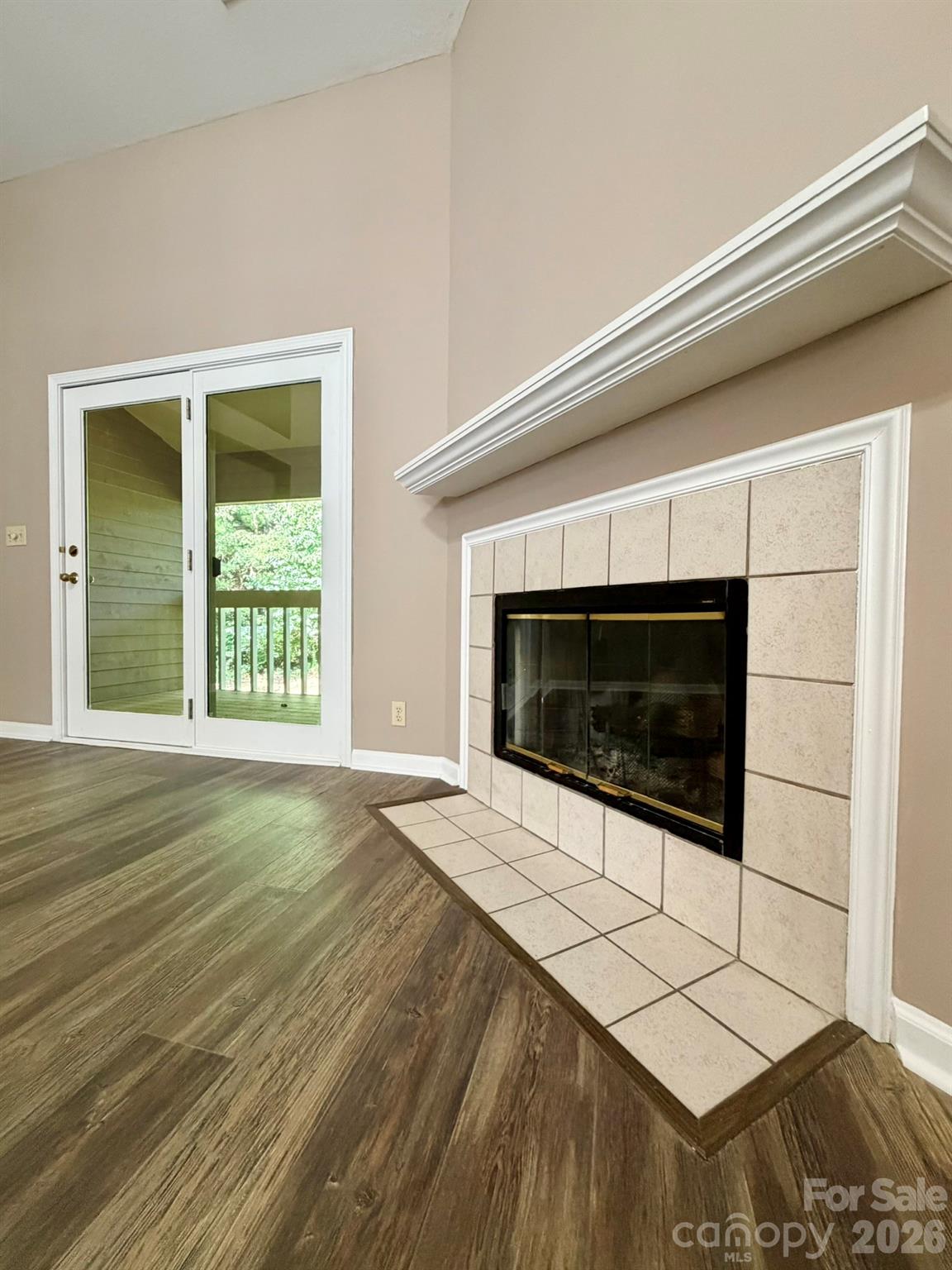 22 Willow Tree Run Property Photo 8