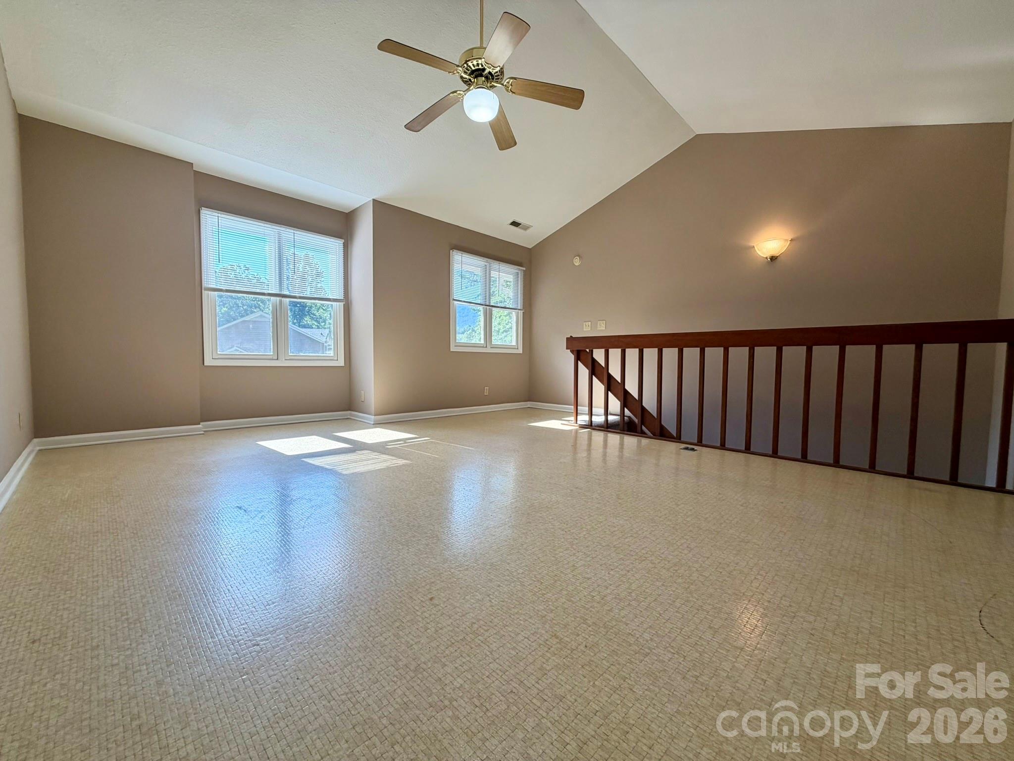 22 Willow Tree Run Property Photo 18