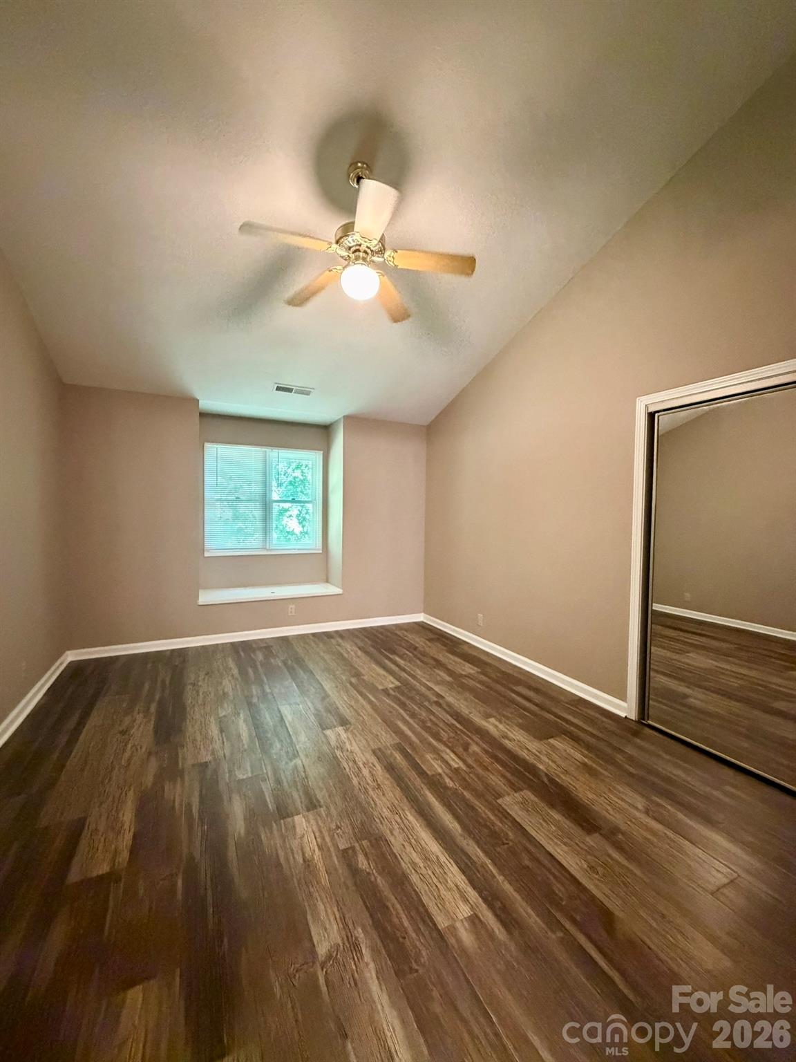 22 Willow Tree Run Property Photo 20