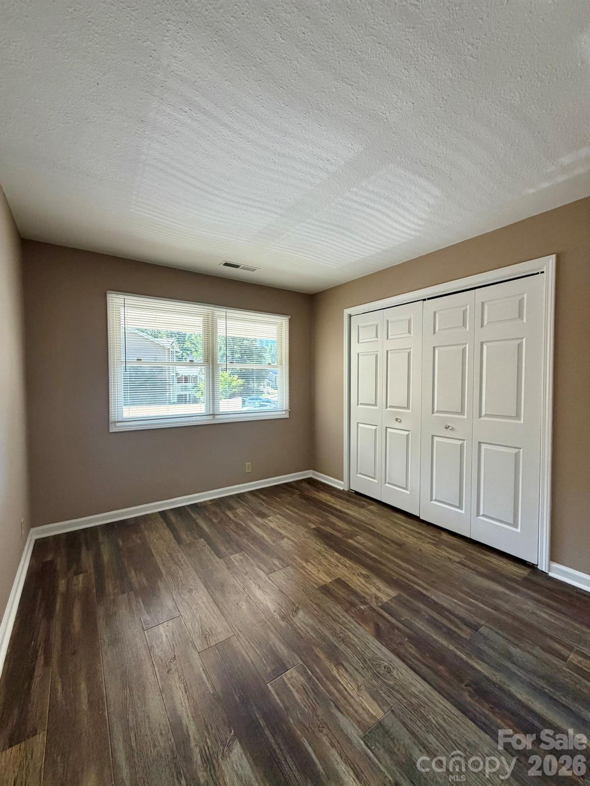 22 Willow Tree Run Property Photo 25
