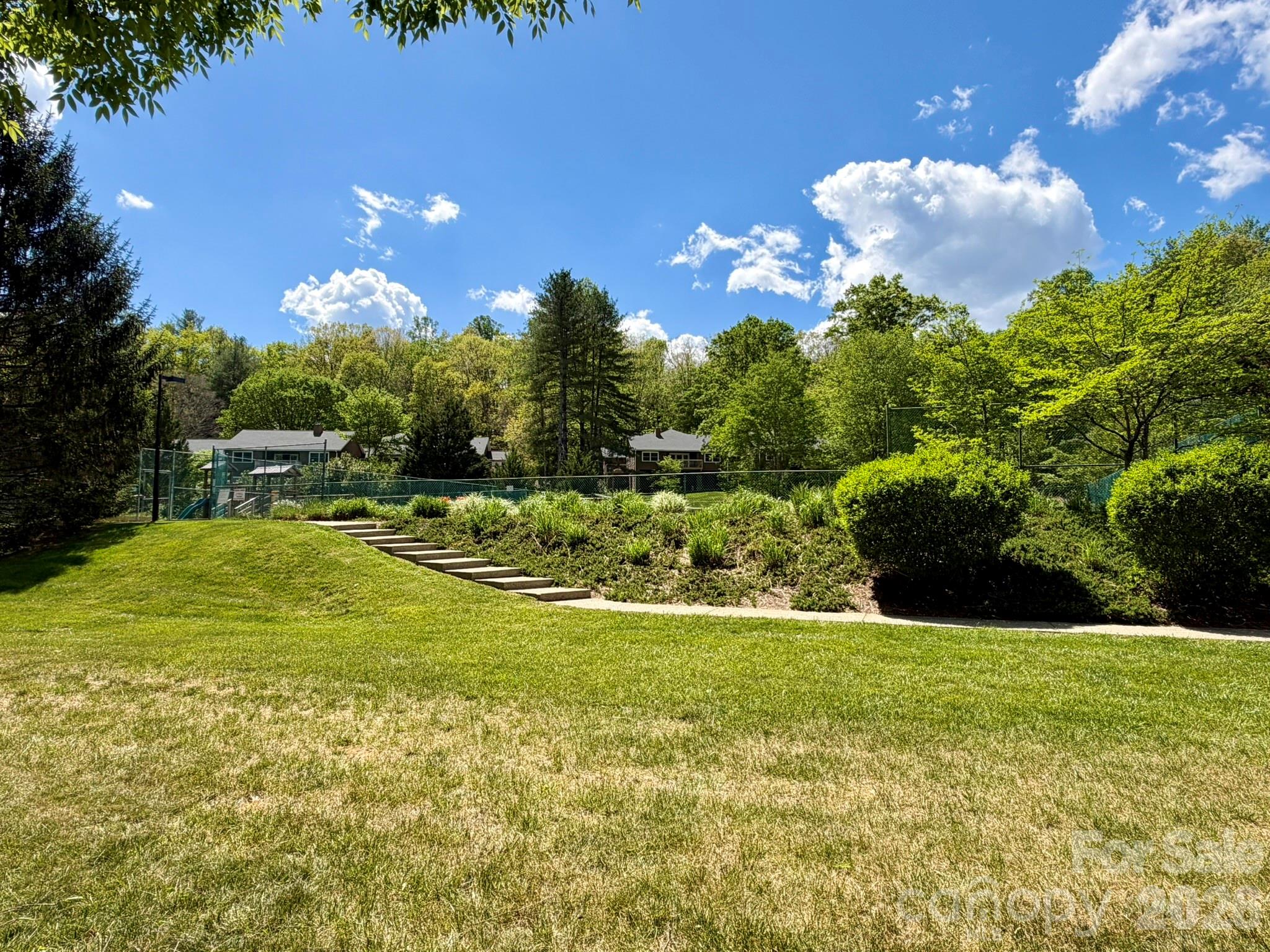 22 Willow Tree Run Property Photo 41