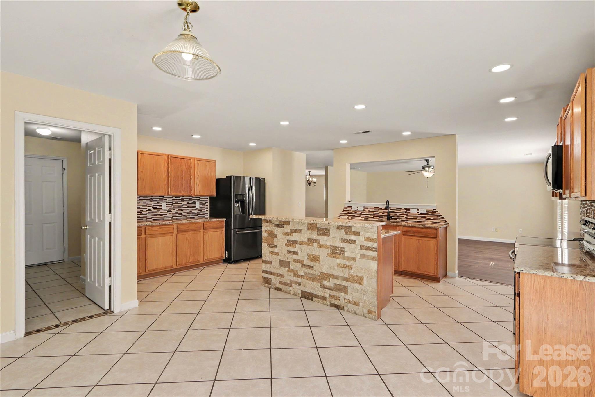 4423604 Property Photo 12