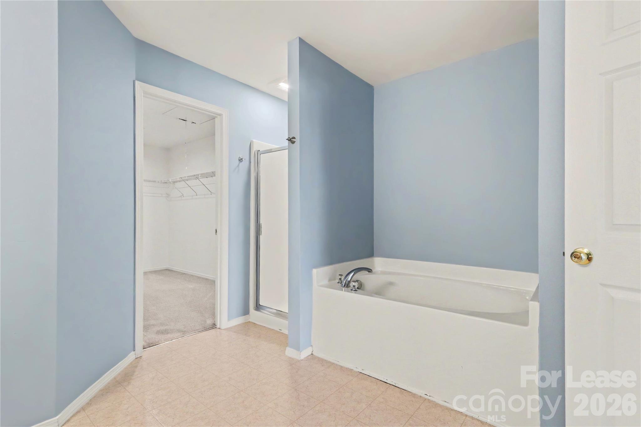 4423604 Property Photo 23