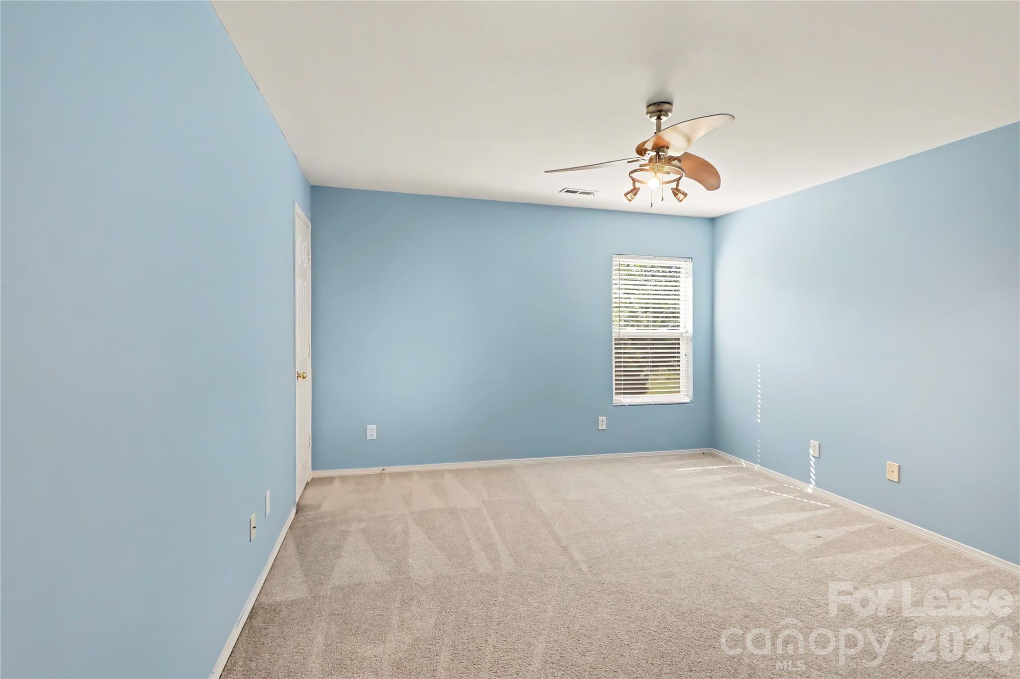 4423604 Property Photo 25