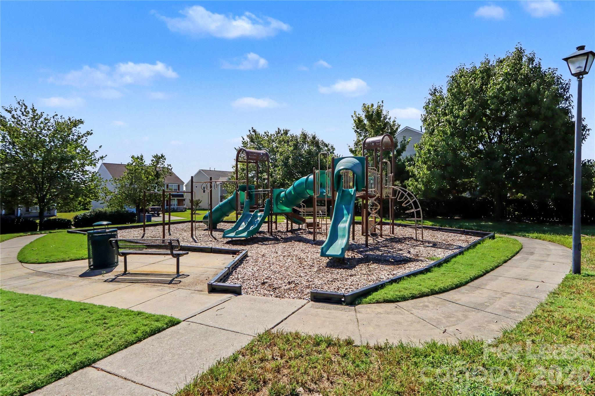 4423604 Property Photo 33