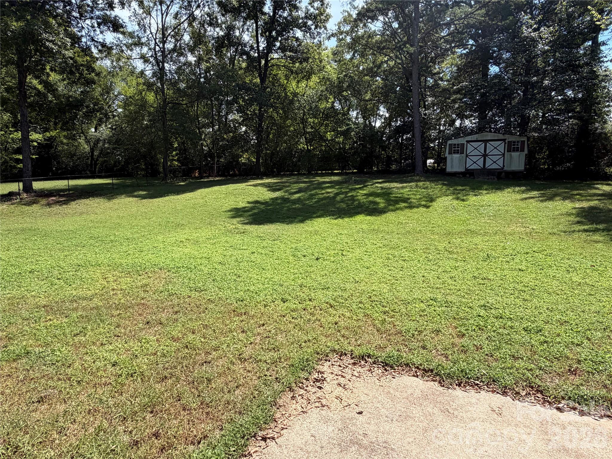 304 Plaza Drive Property Photo 4