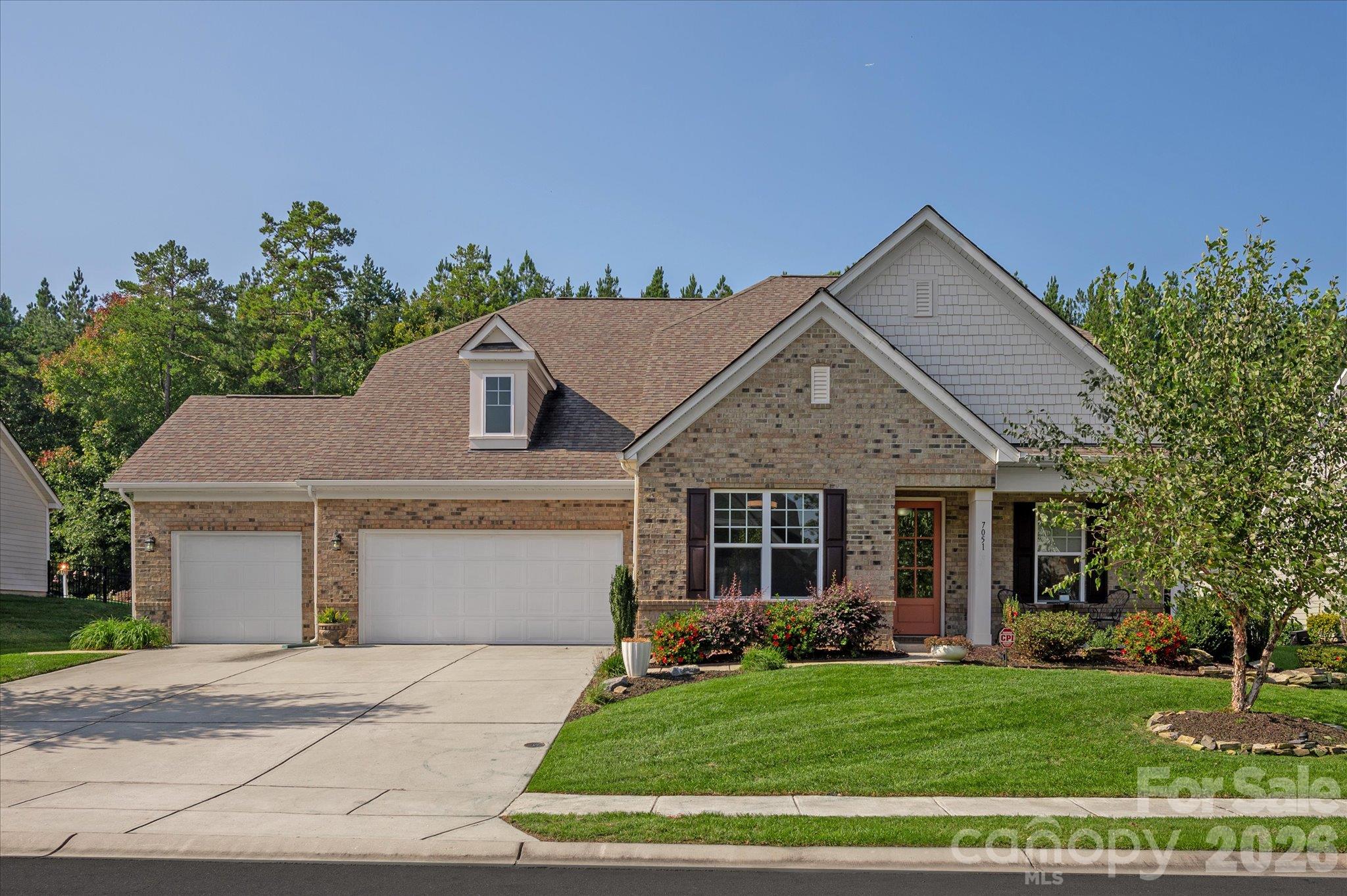 7051 Wyngate Place Property Photo 1