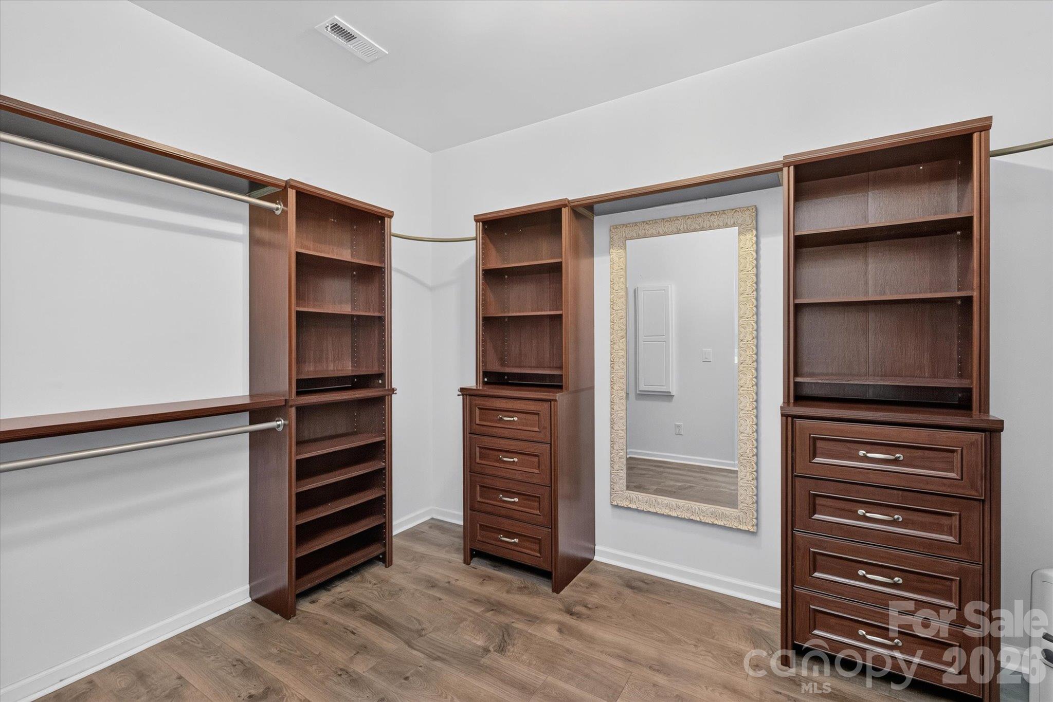 7051 Wyngate Place Property Photo 15
