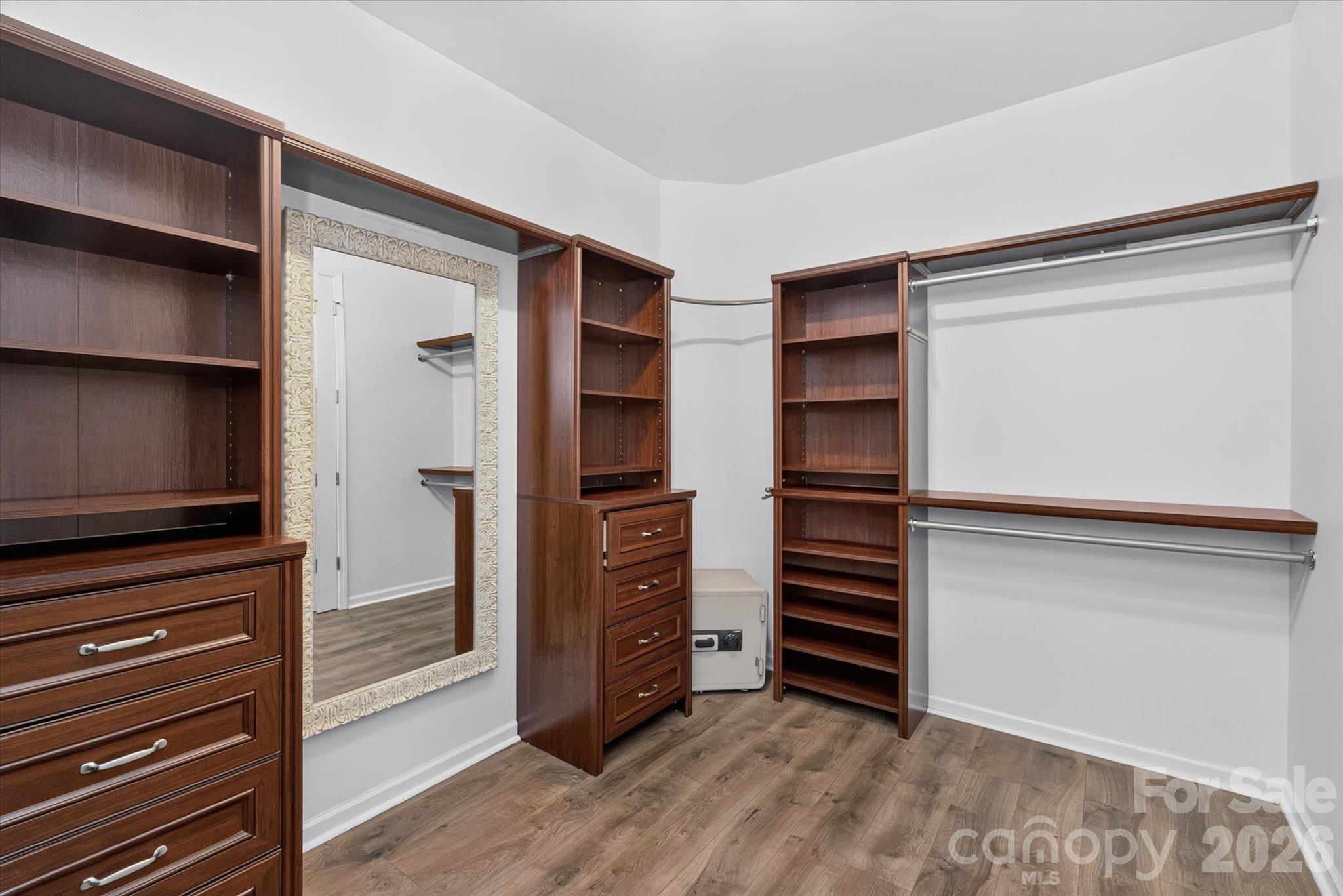 7051 Wyngate Place Property Photo 16