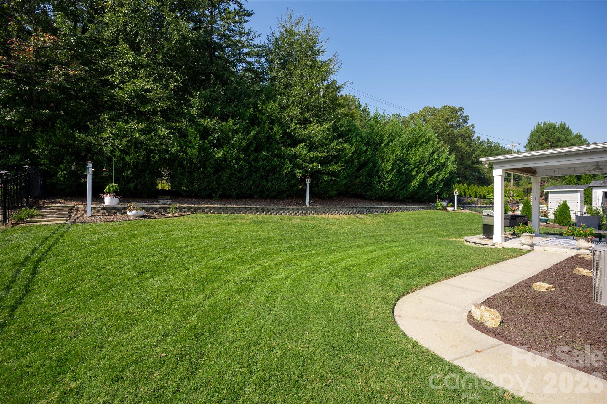 7051 Wyngate Place Property Photo 27