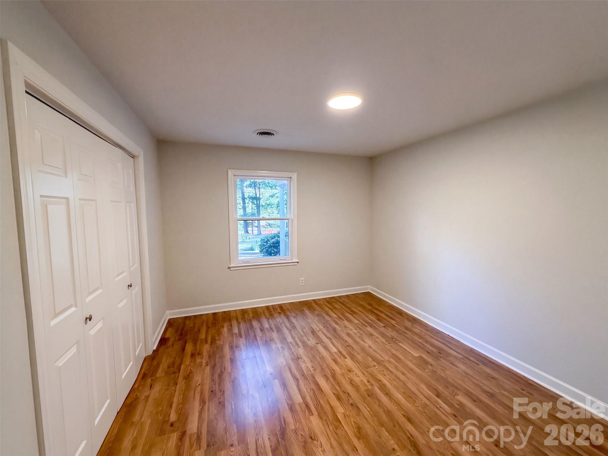 1524 Mt Holly Huntersville Road Property Photo 4