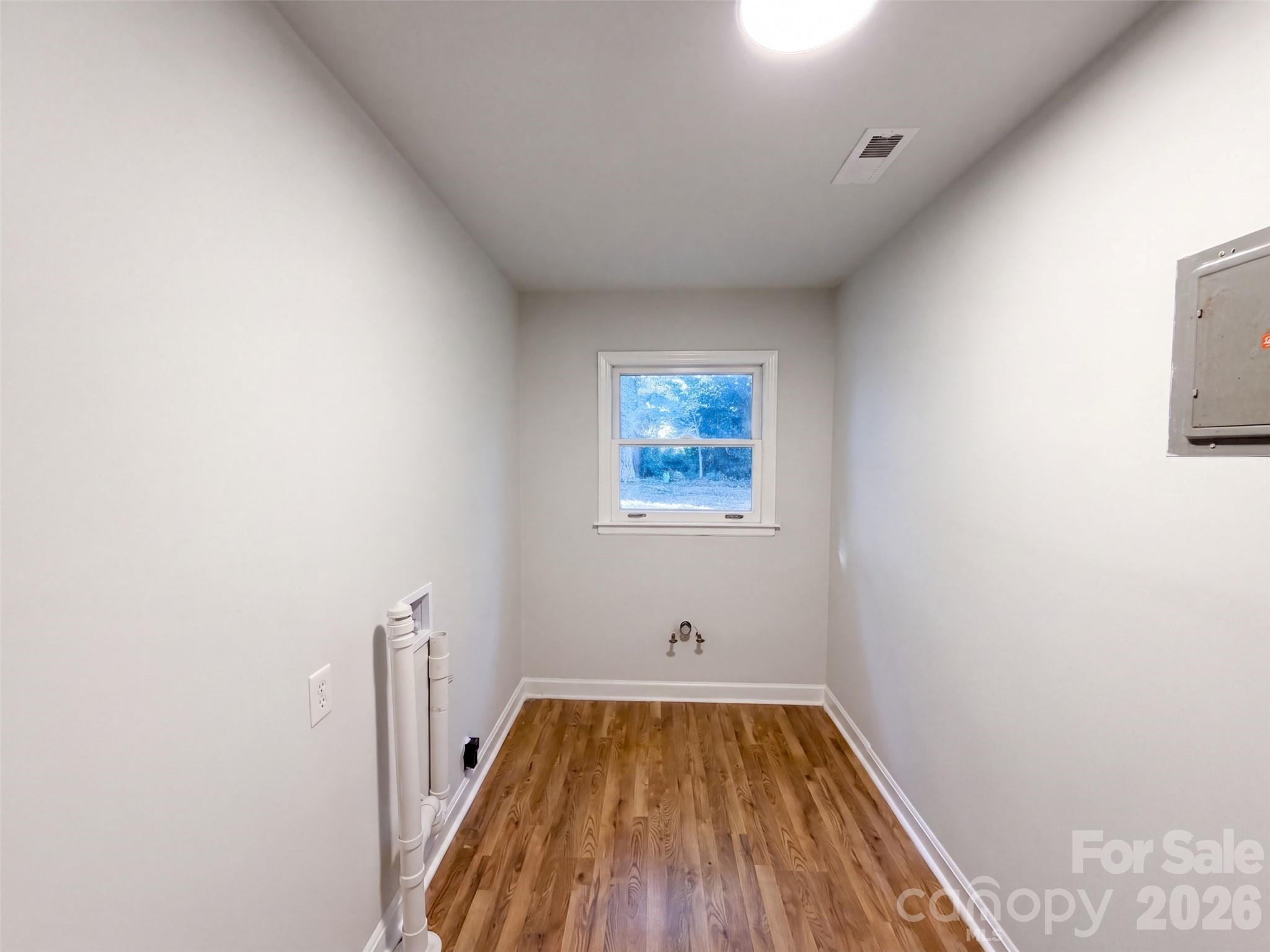 1524 Mt Holly Huntersville Road Property Photo 16