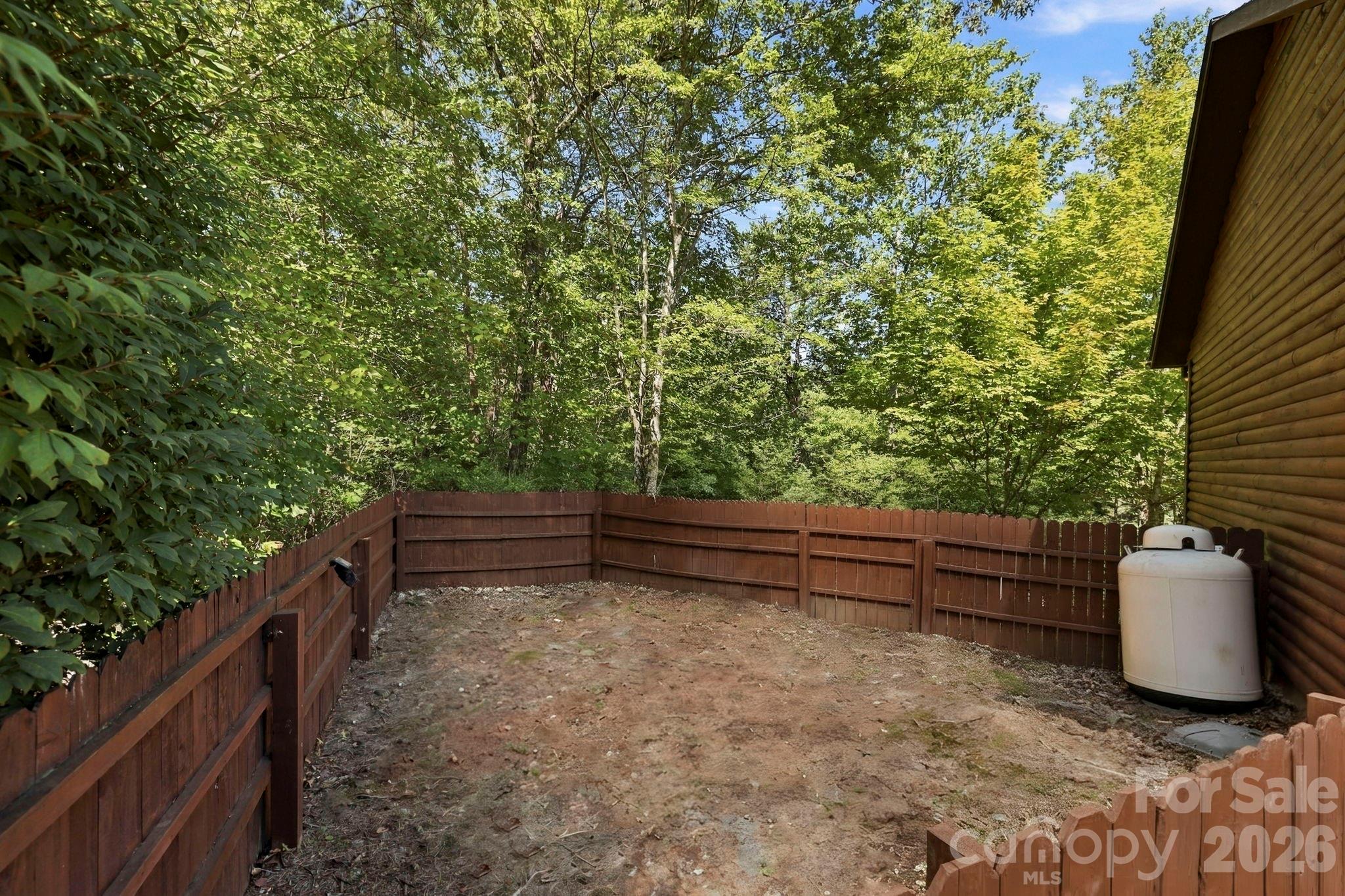 134 Raleigh Drive Property Photo 43