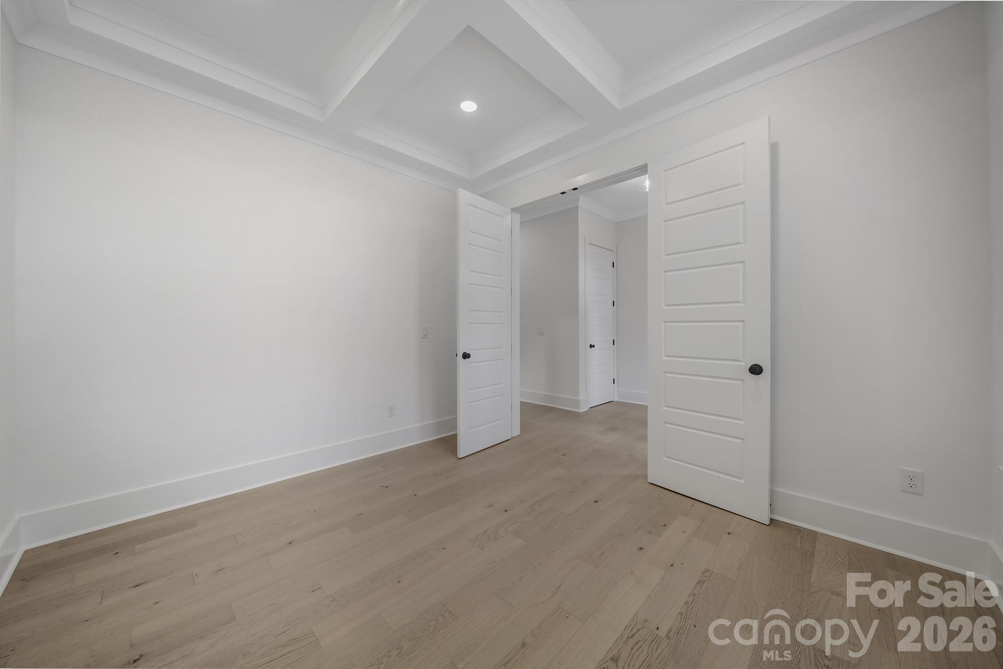 1016 Rockway Drive Property Photo 6