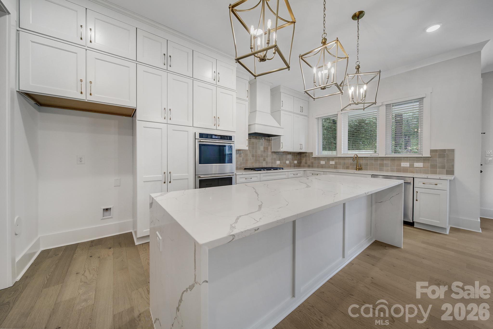 1016 Rockway Drive Property Photo 10
