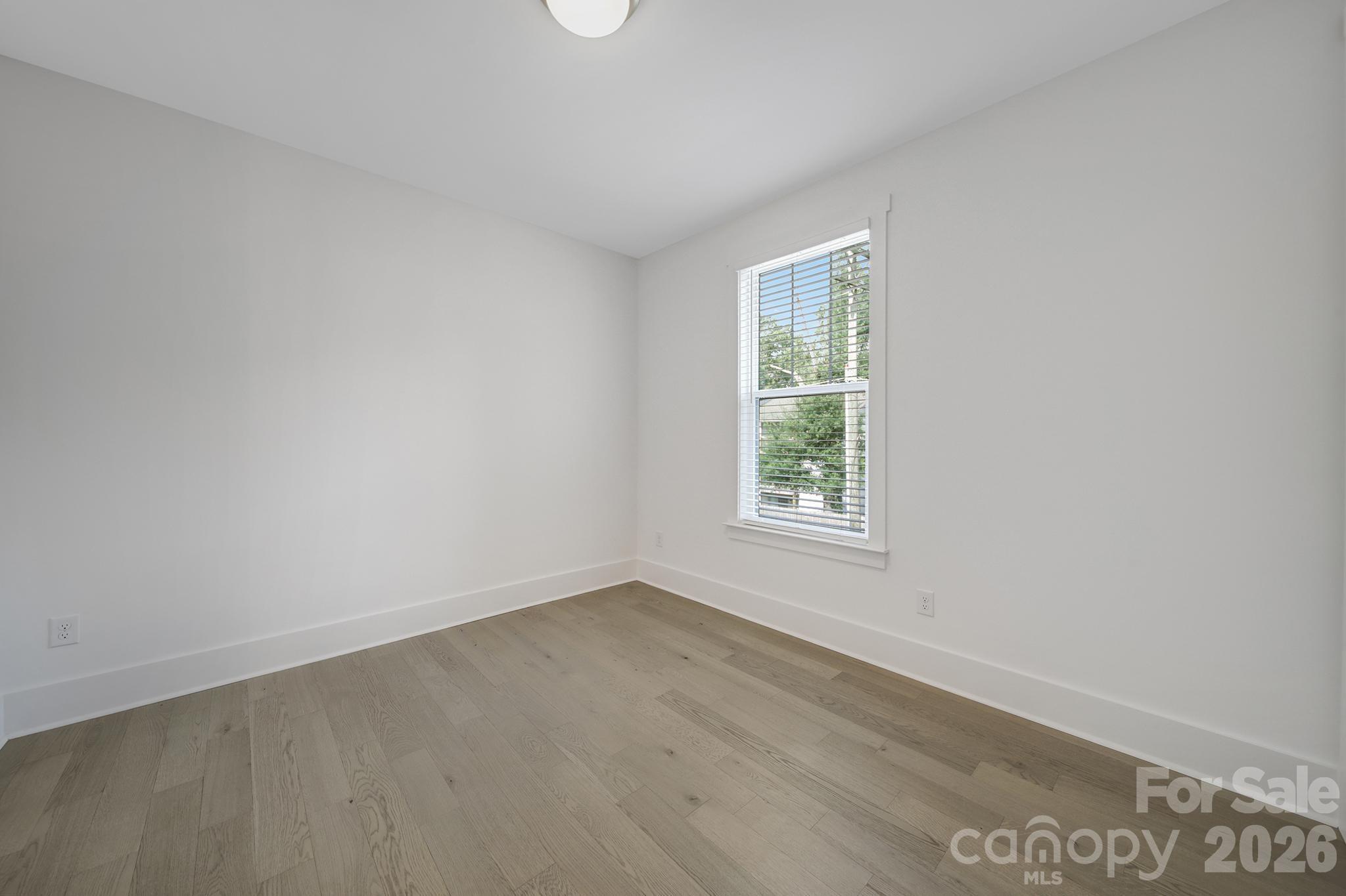 1016 Rockway Drive Property Photo 34