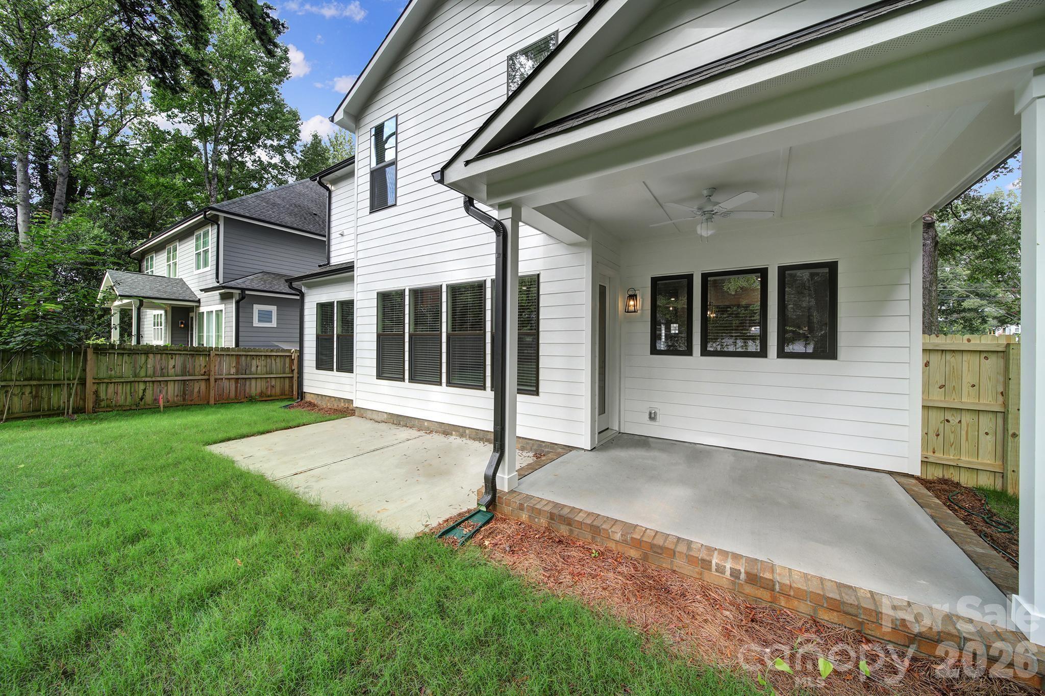1016 Rockway Drive Property Photo 42