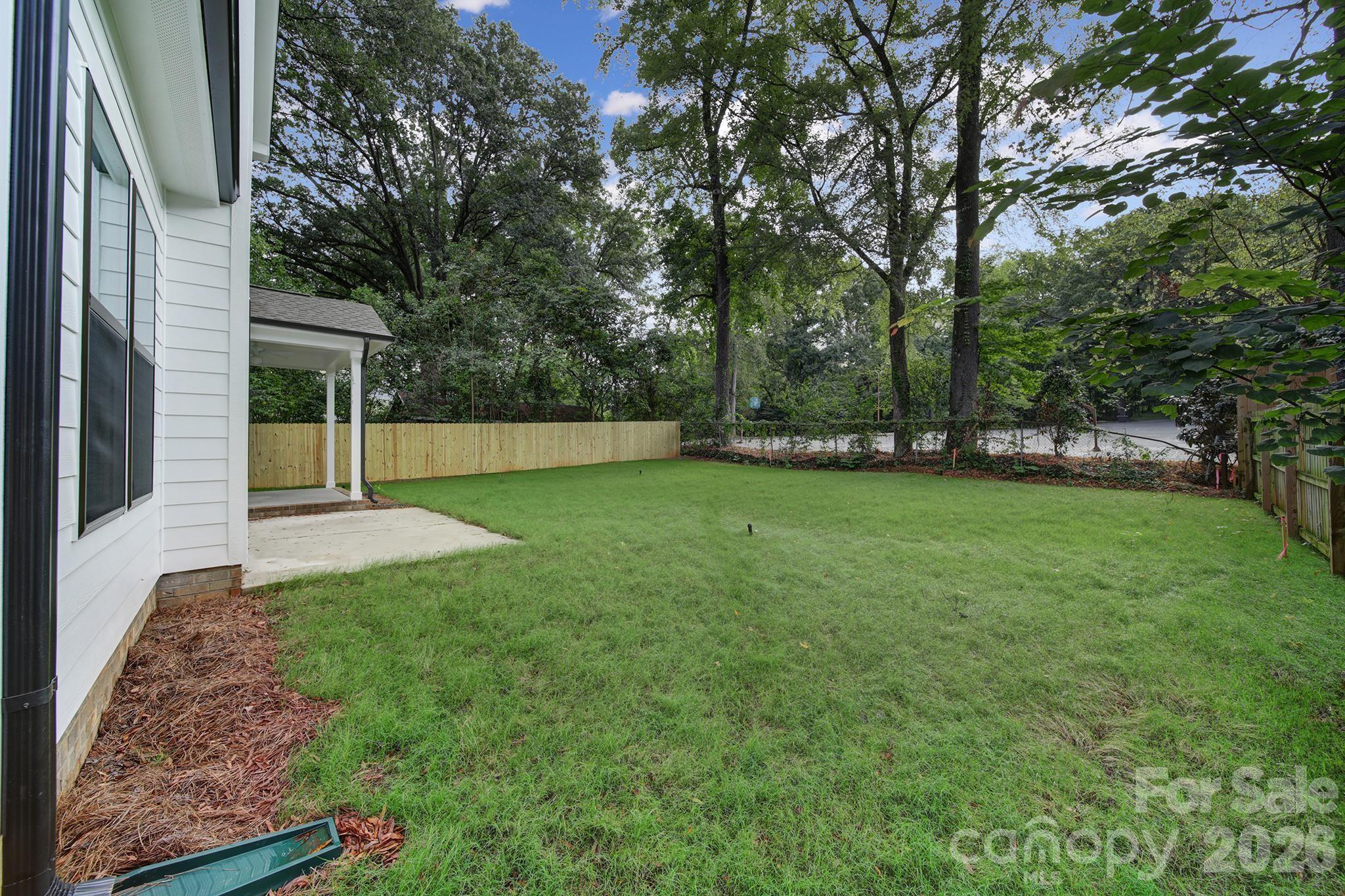 1016 Rockway Drive Property Photo 43