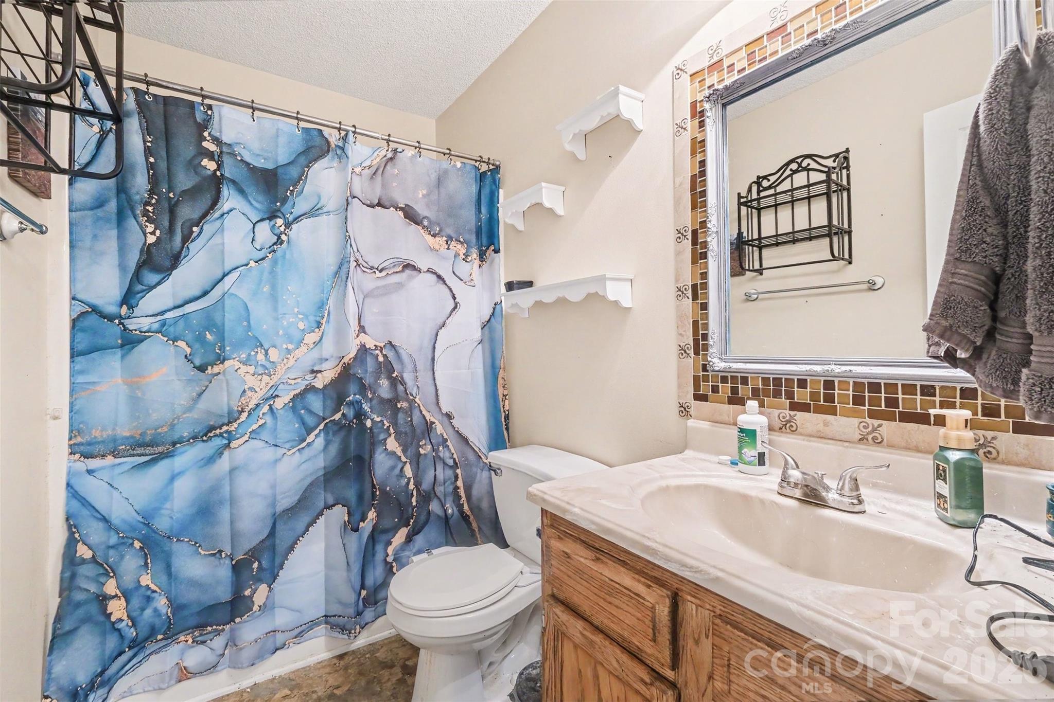 983 Farmington Court Property Photo 19