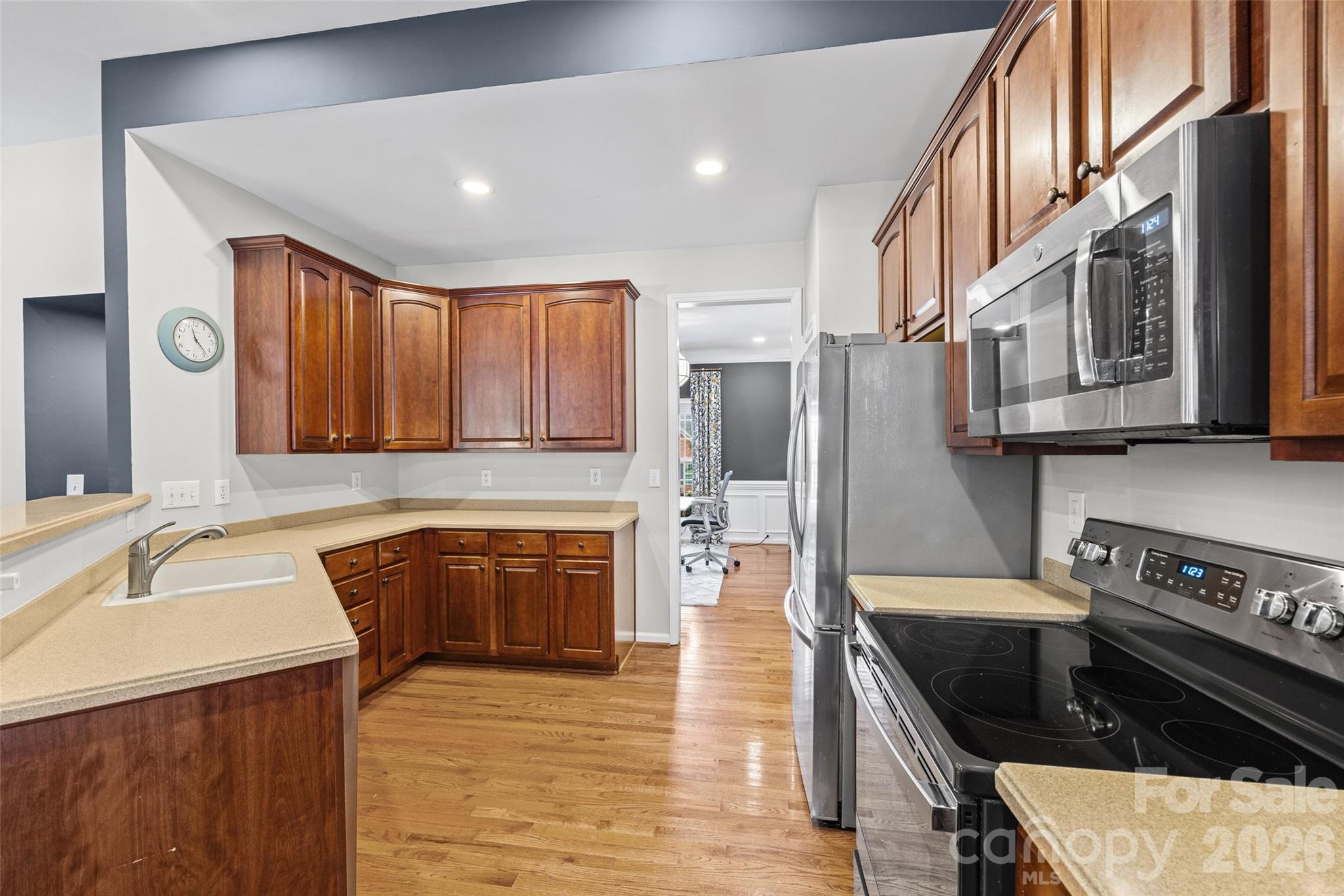 306 Drake Park Avenue Property Photo 9