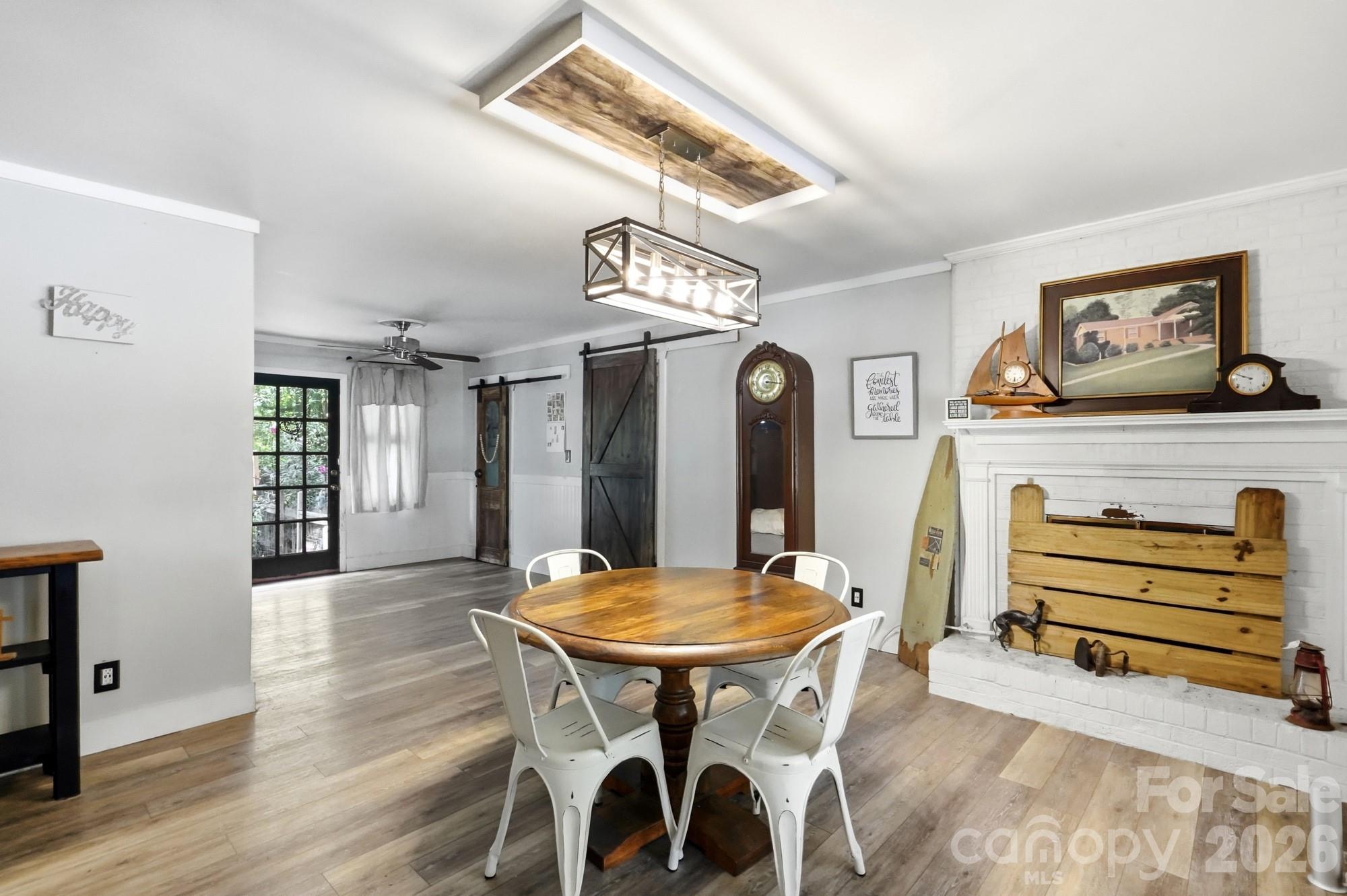 4323 Weddington Road Property Photo 8