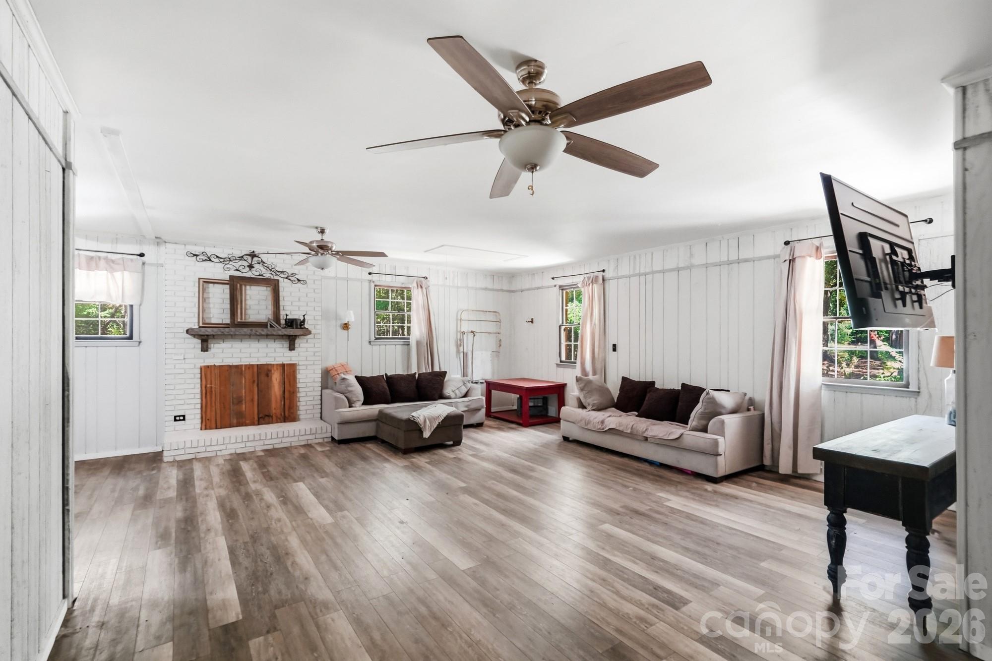 4323 Weddington Road Property Photo 14