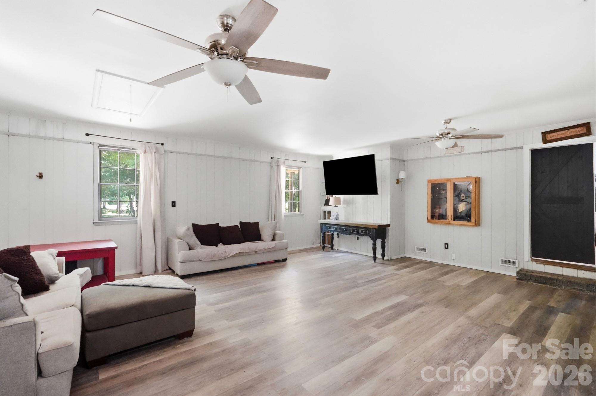 4323 Weddington Road Property Photo 17