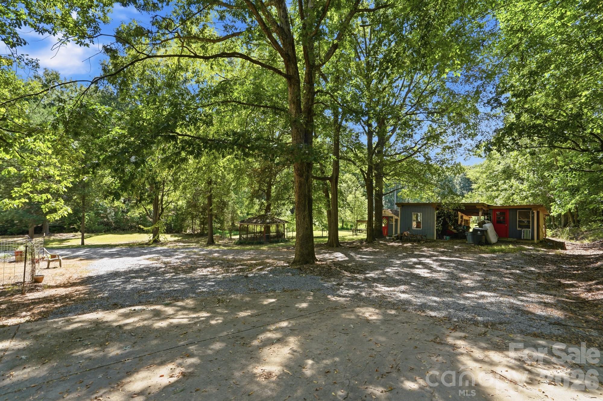 4323 Weddington Road Property Photo 34