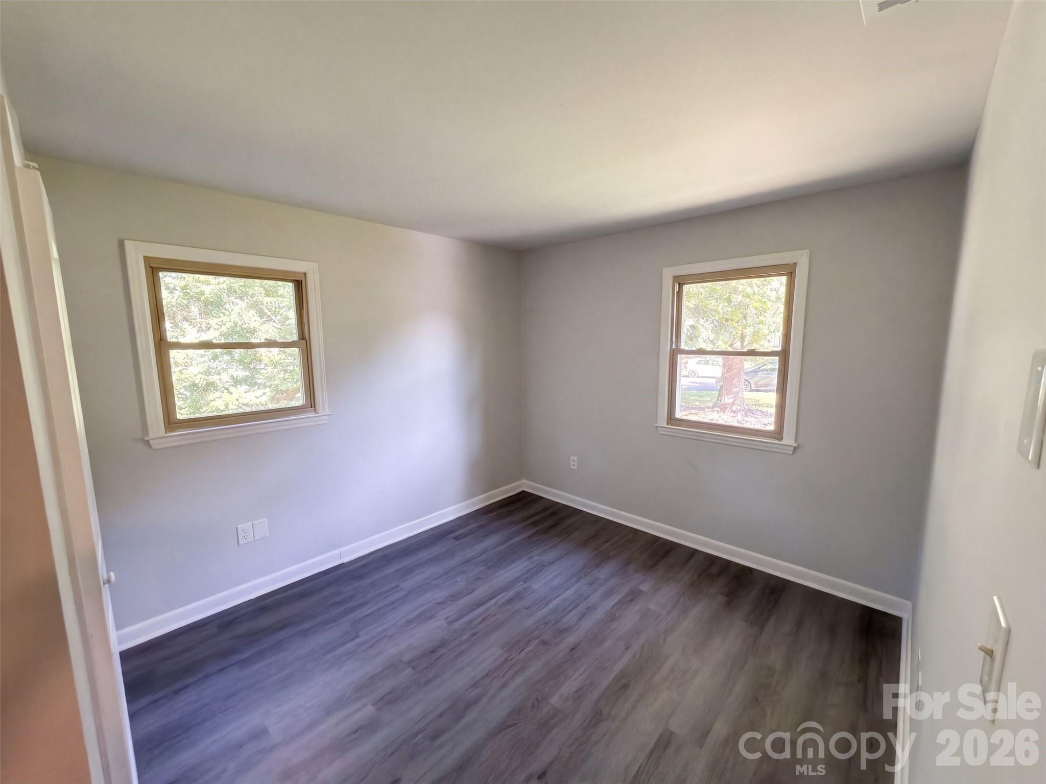 6531 Rosecran Drive Property Photo 7