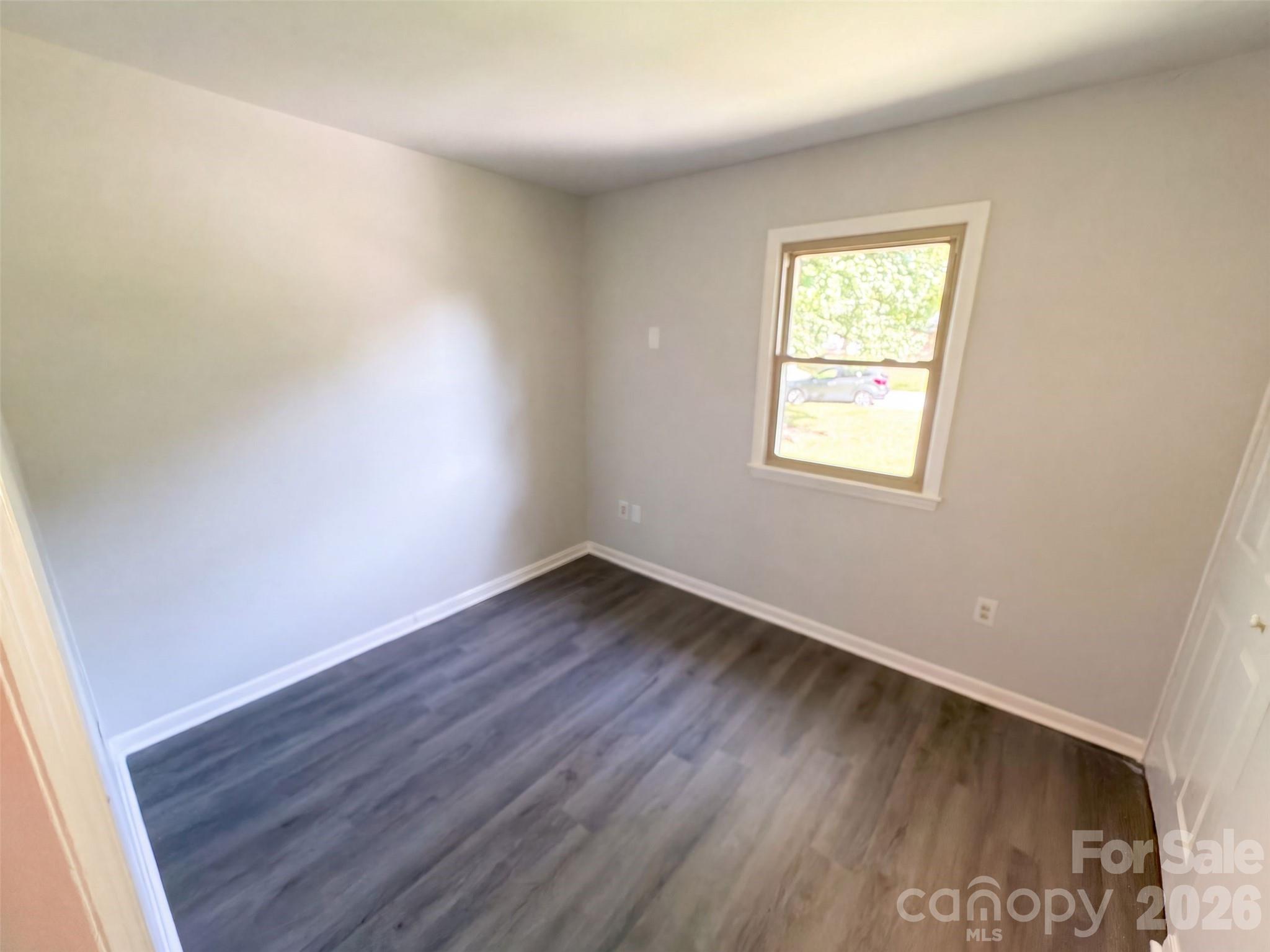 6531 Rosecran Drive Property Photo 11