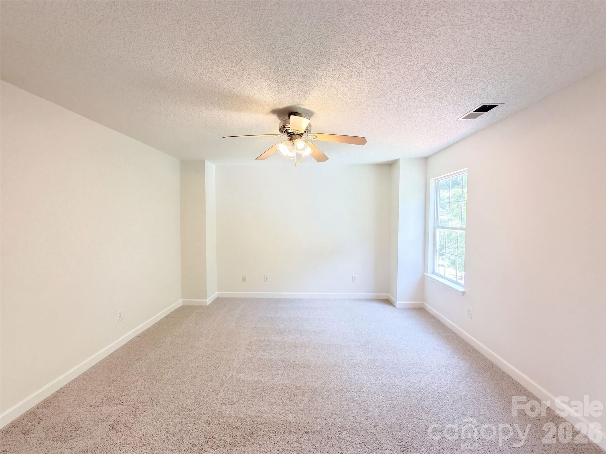 8616 Silver Falls Way Property Photo 12