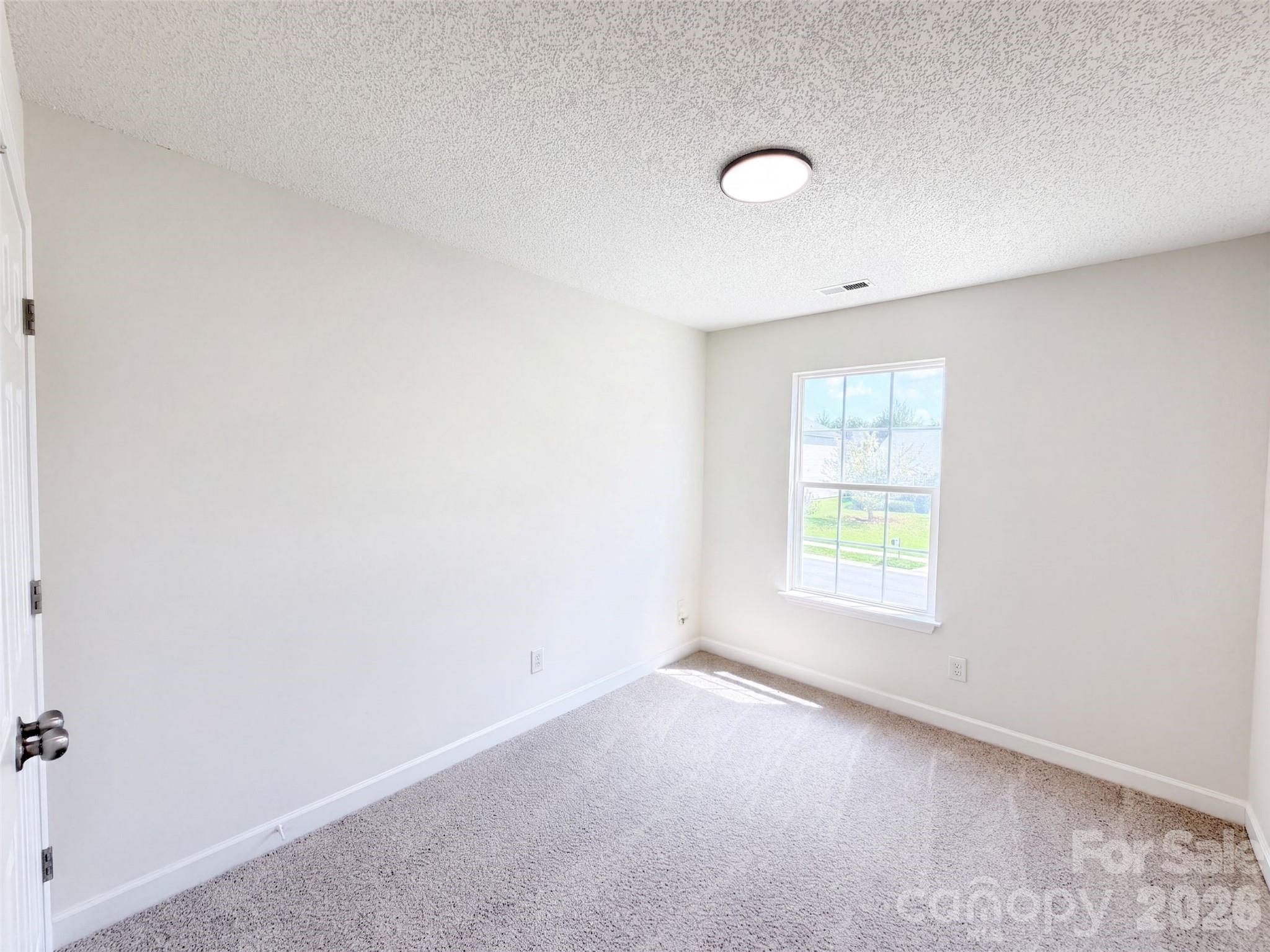 8616 Silver Falls Way Property Photo 13