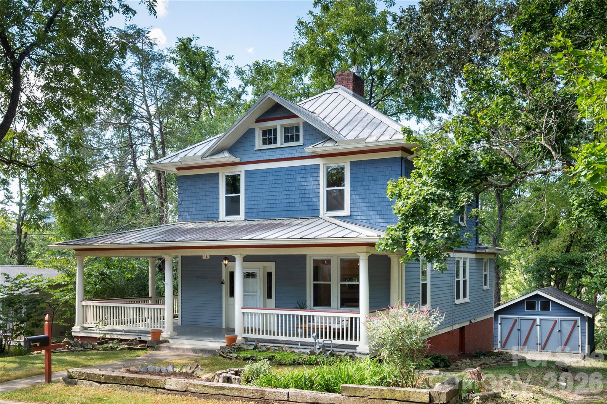 16 West Street Property Photo 1