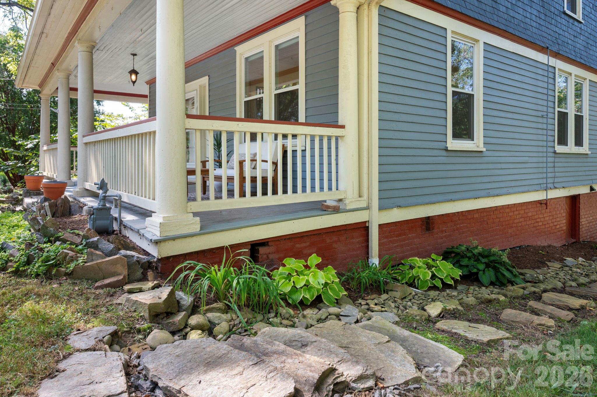 16 West Street Property Photo 34