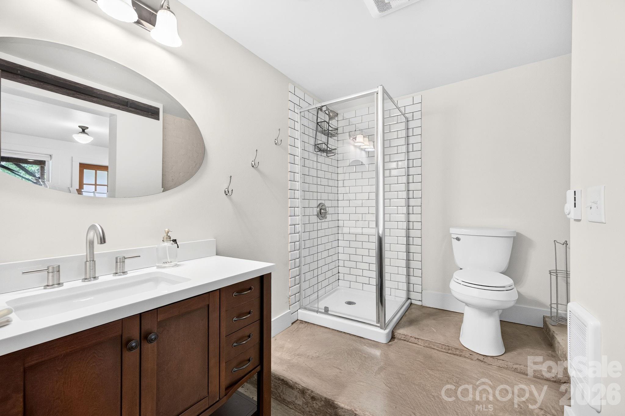 16 West Street Property Photo 42