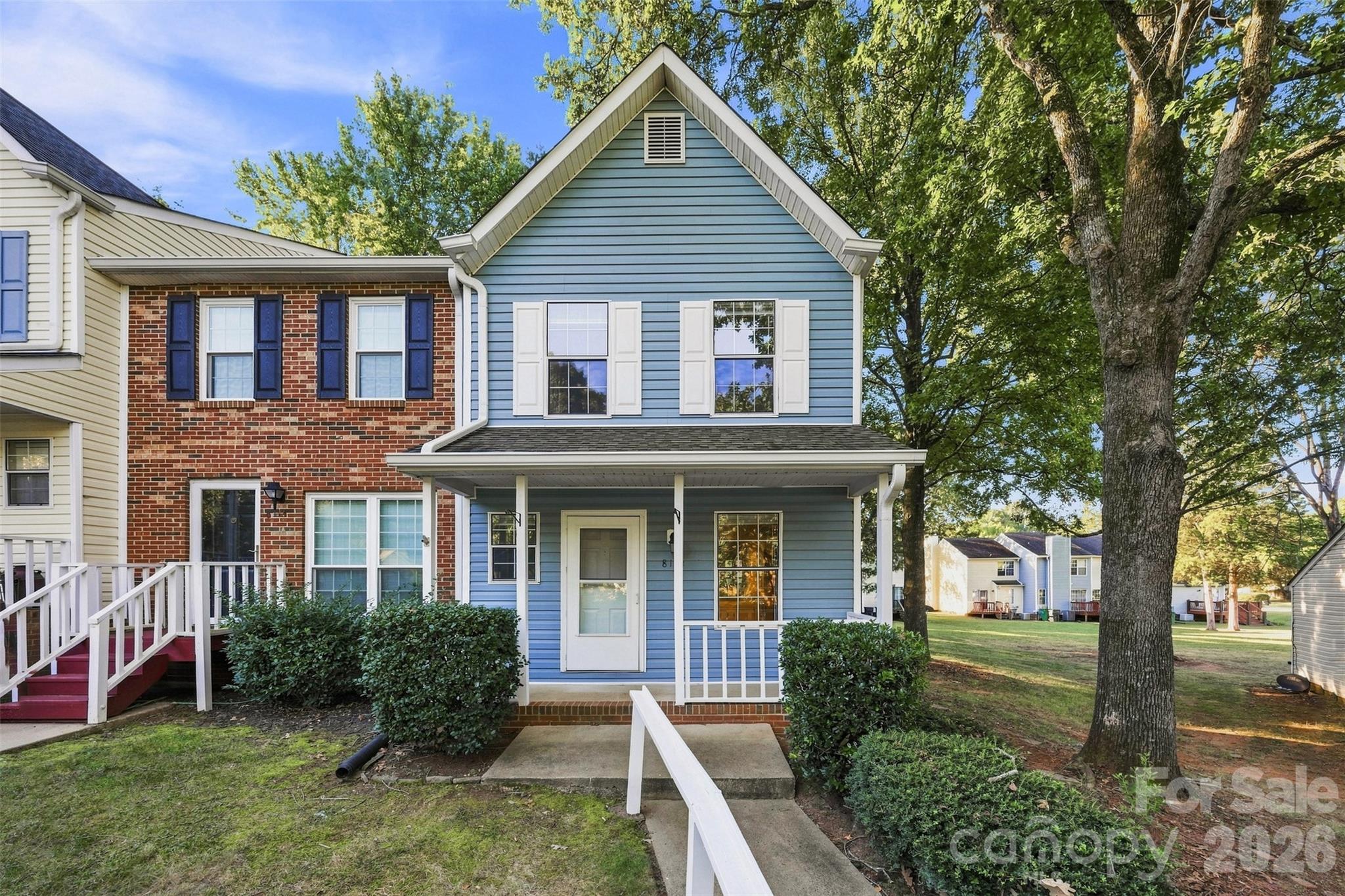 8112 Circle Tree Lane Property Photo 1
