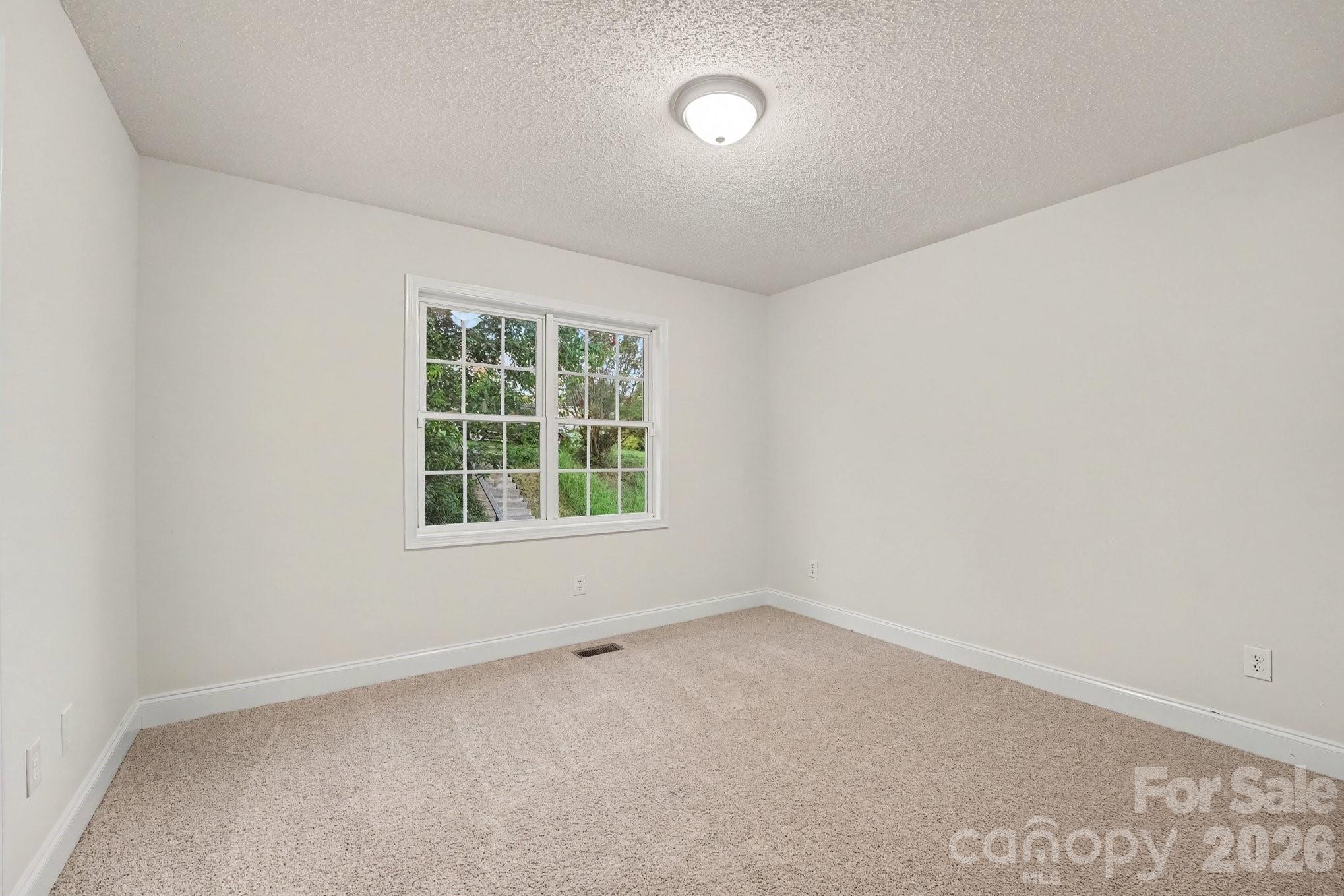 4750 Dalena Drive Property Photo 9